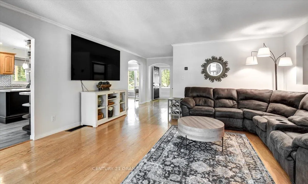 39 Golfview Drive