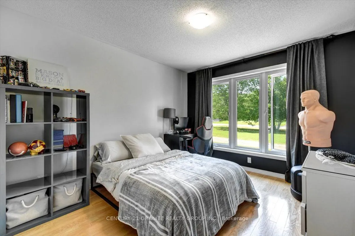 39 Golfview Drive