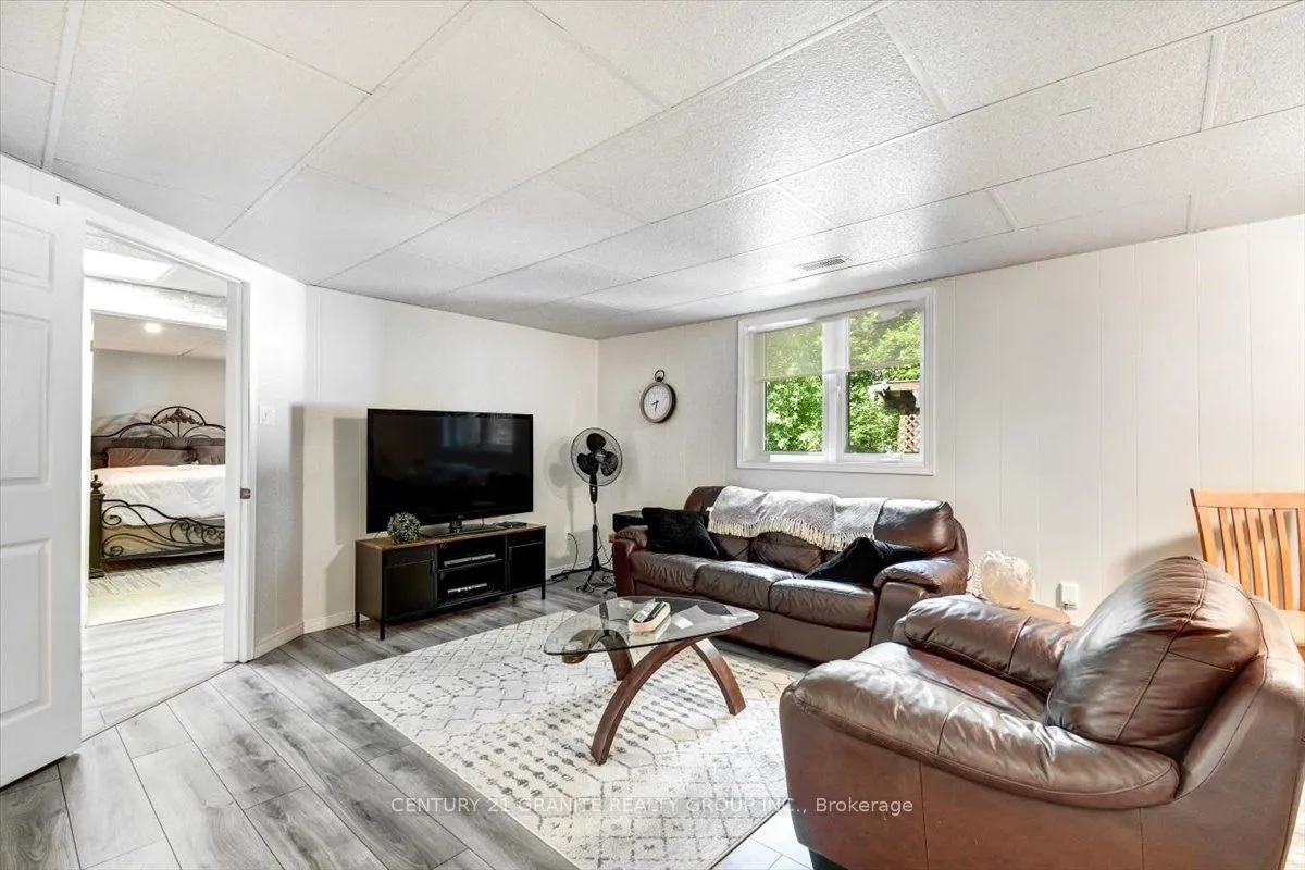 39 Golfview Drive