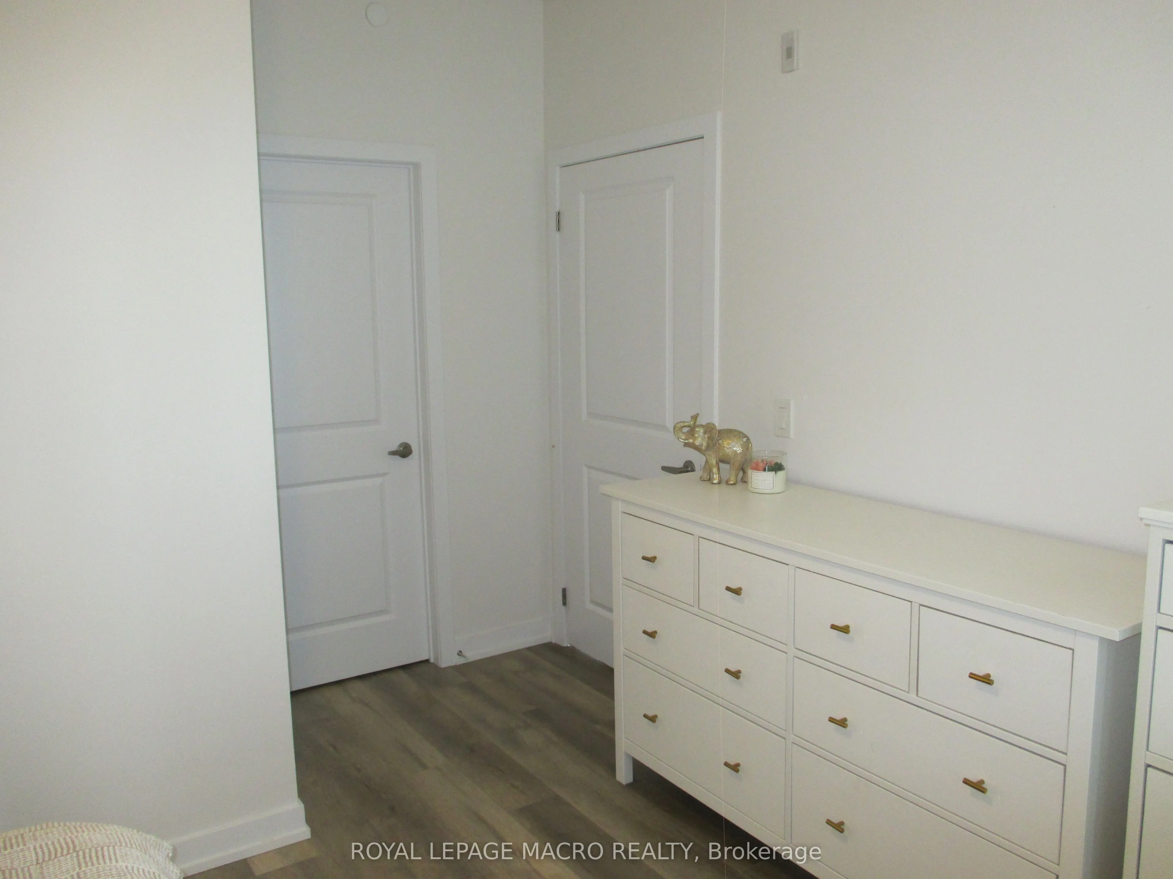 5055 Greenlane Road, #533