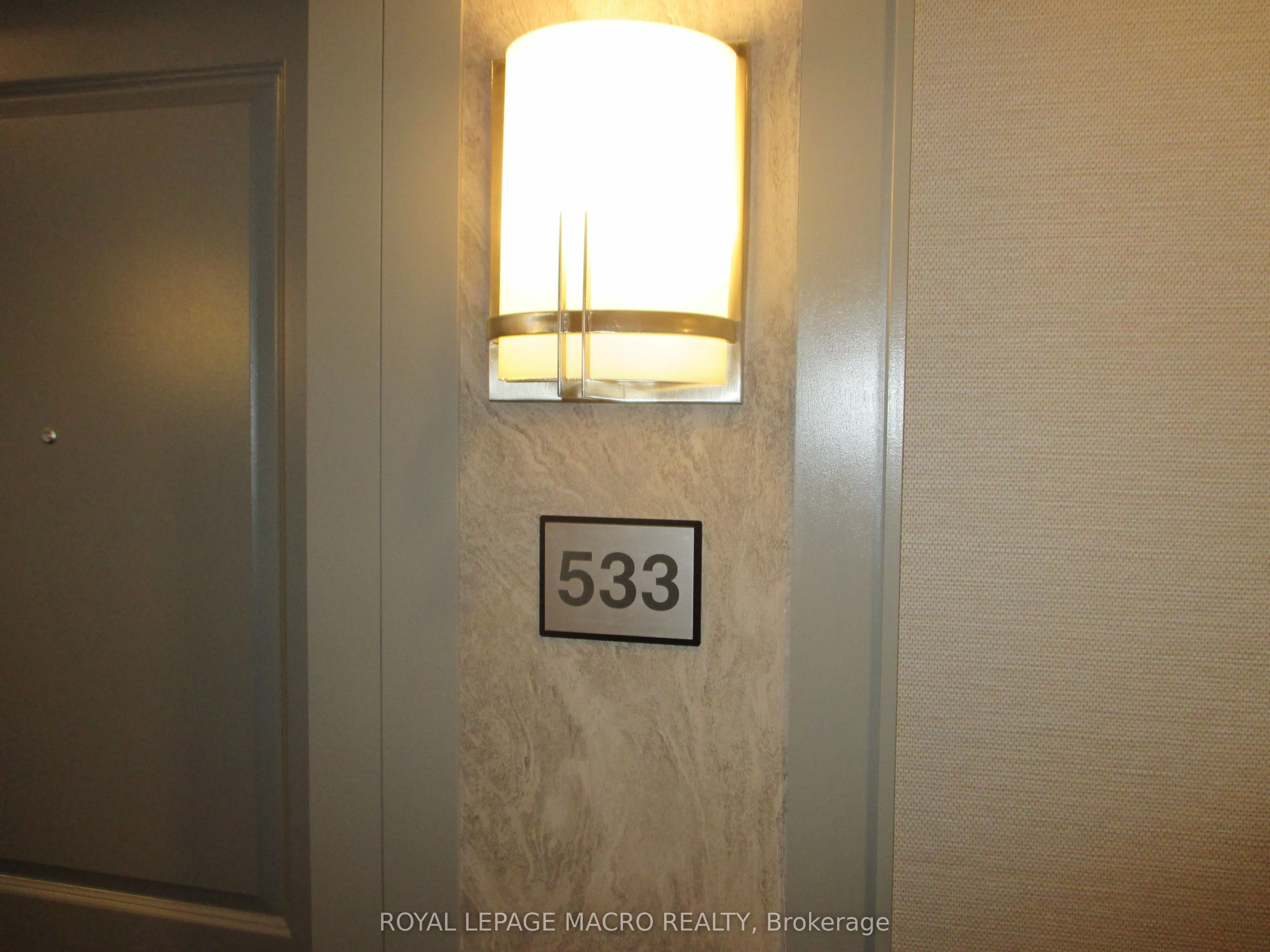 5055 Greenlane Road, #533