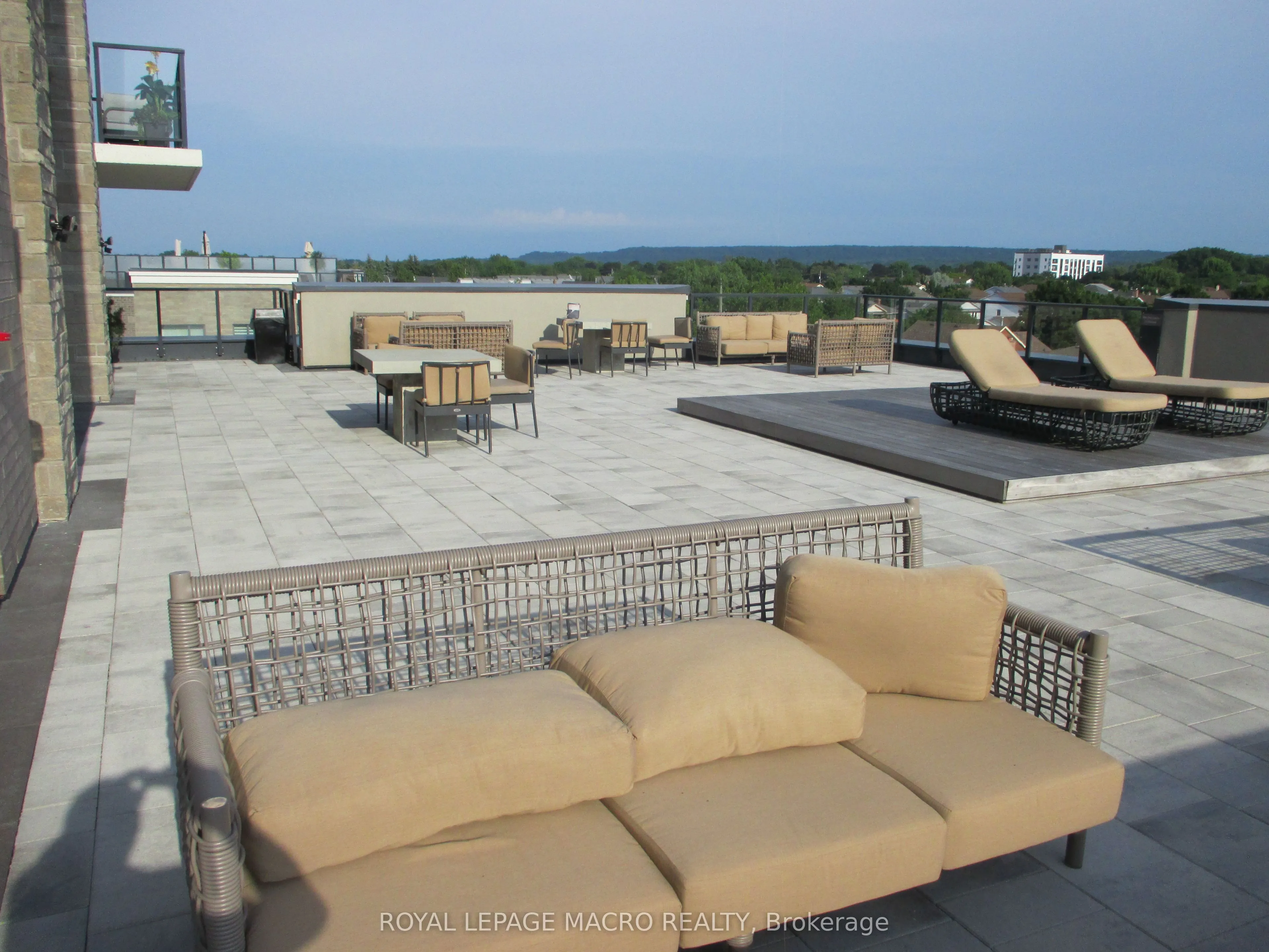 5055 Greenlane Road, #533