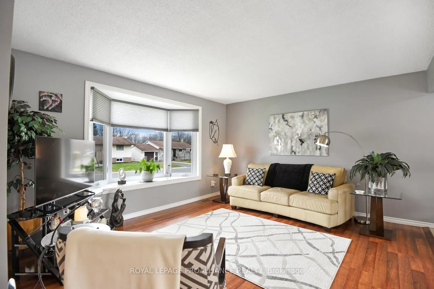 1343 Borden Crescent