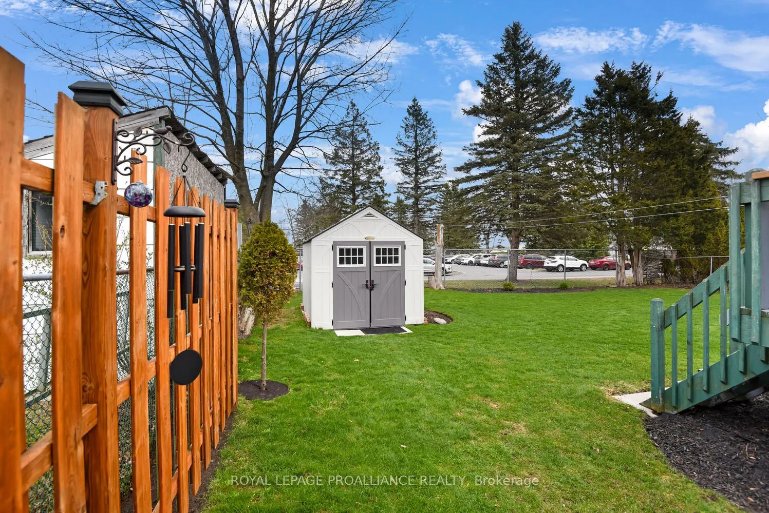 1343 Borden Crescent