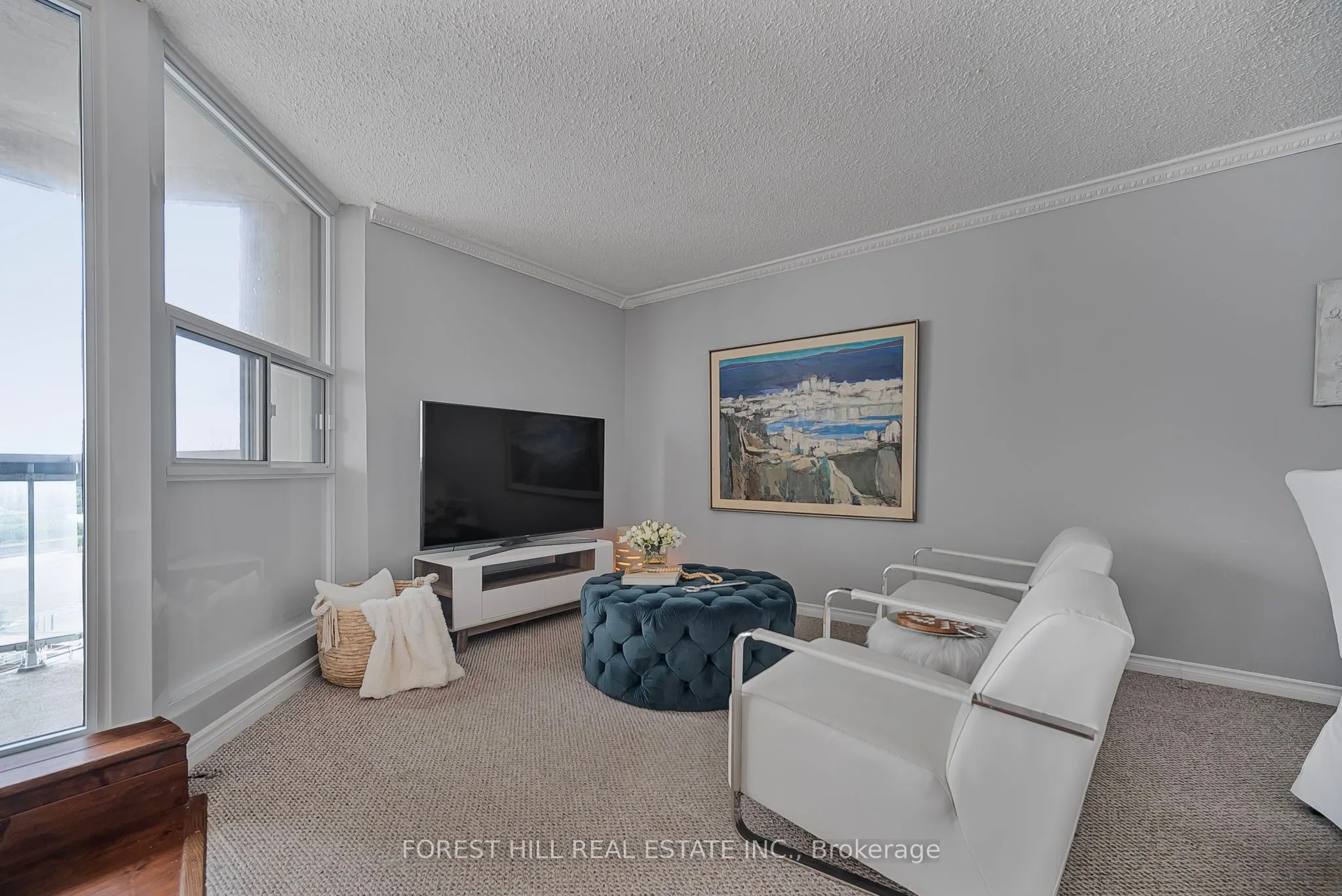 363 Colborne Street #905