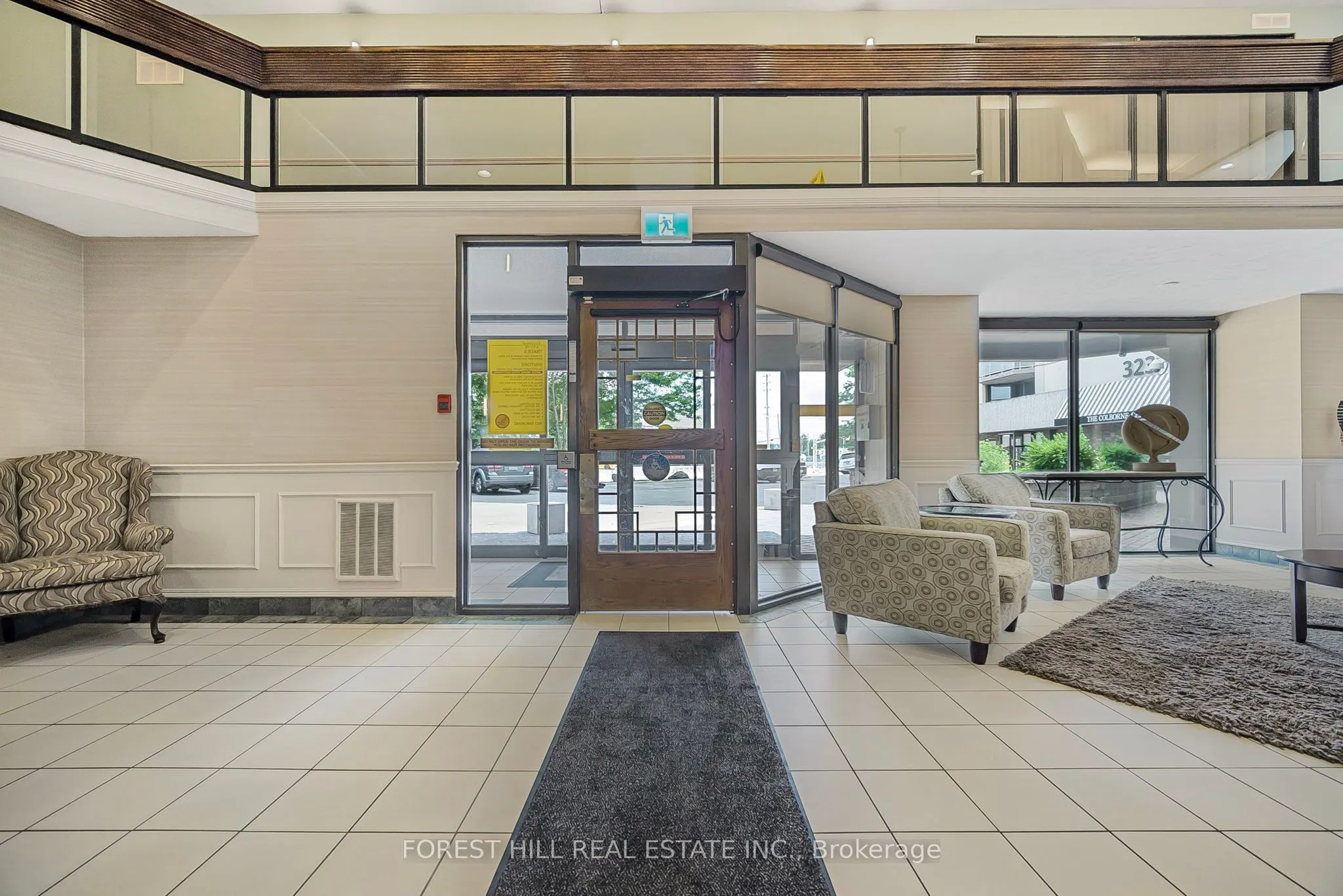 363 Colborne Street #905