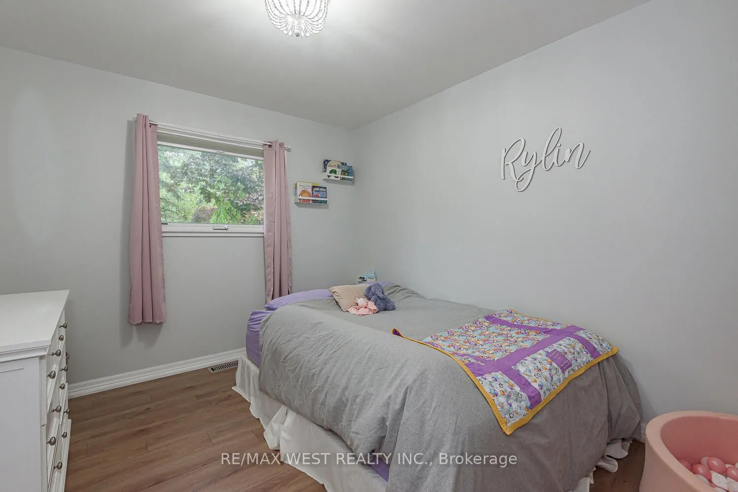 3 Carberry Street