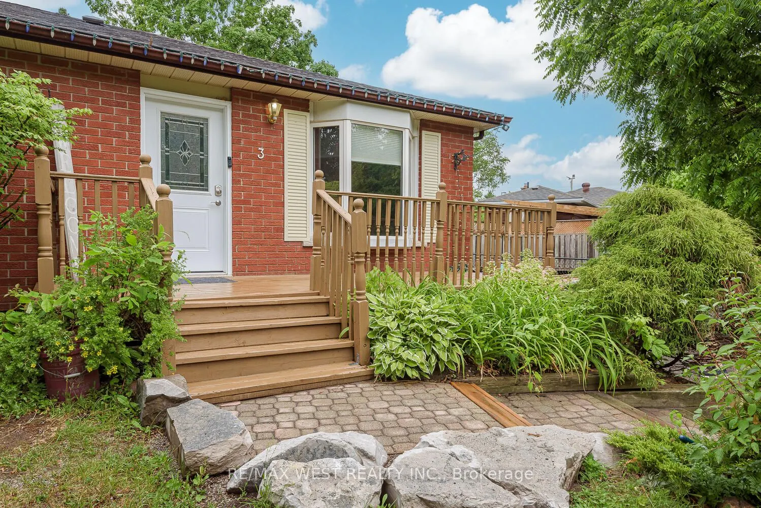 3 Carberry Street