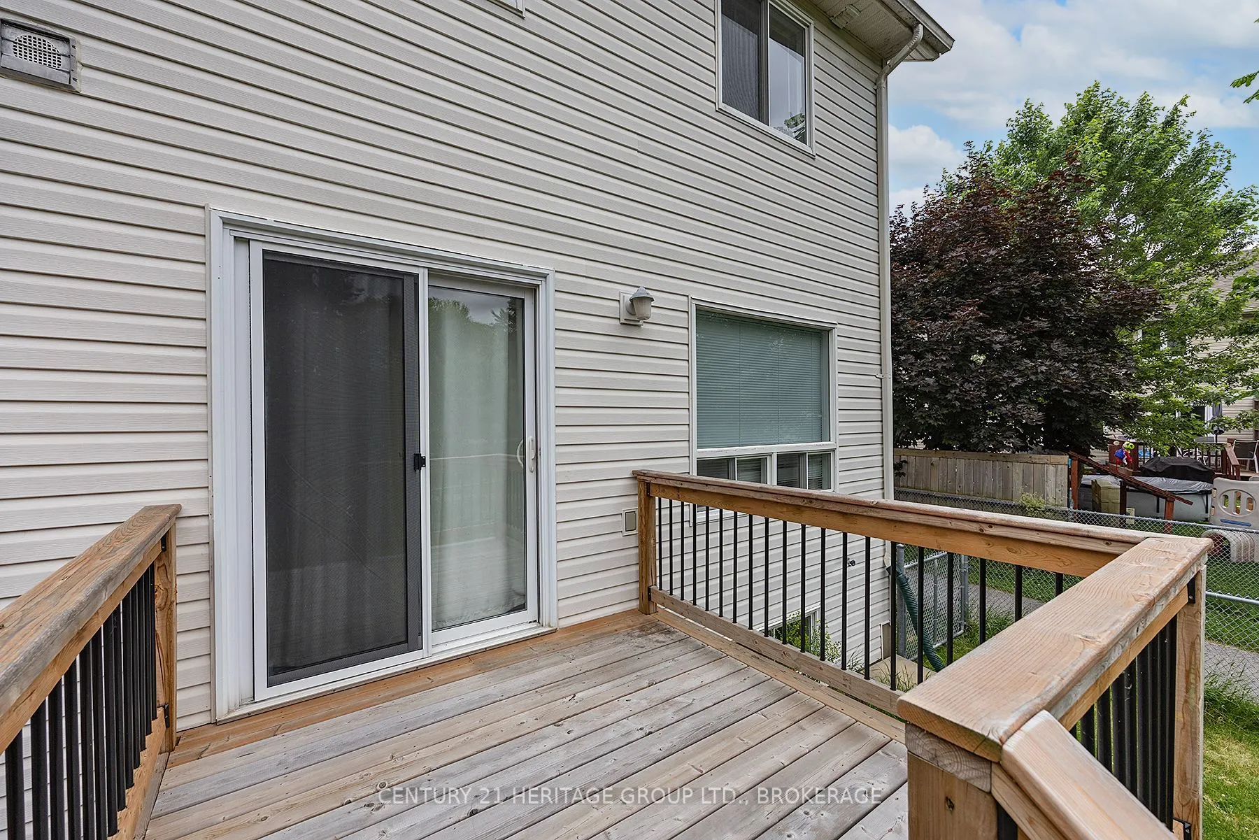 698 MacLean Court