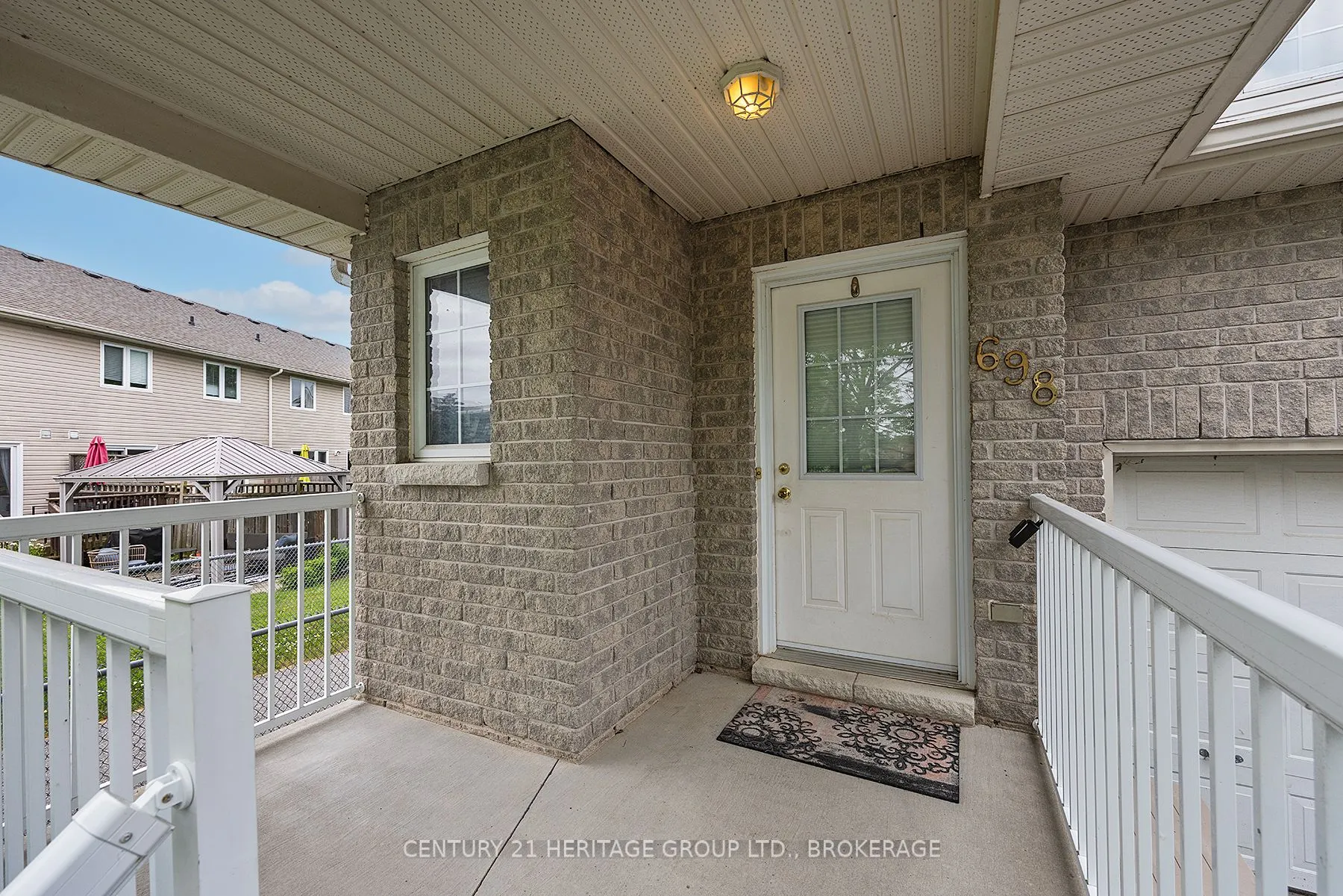 698 MacLean Court