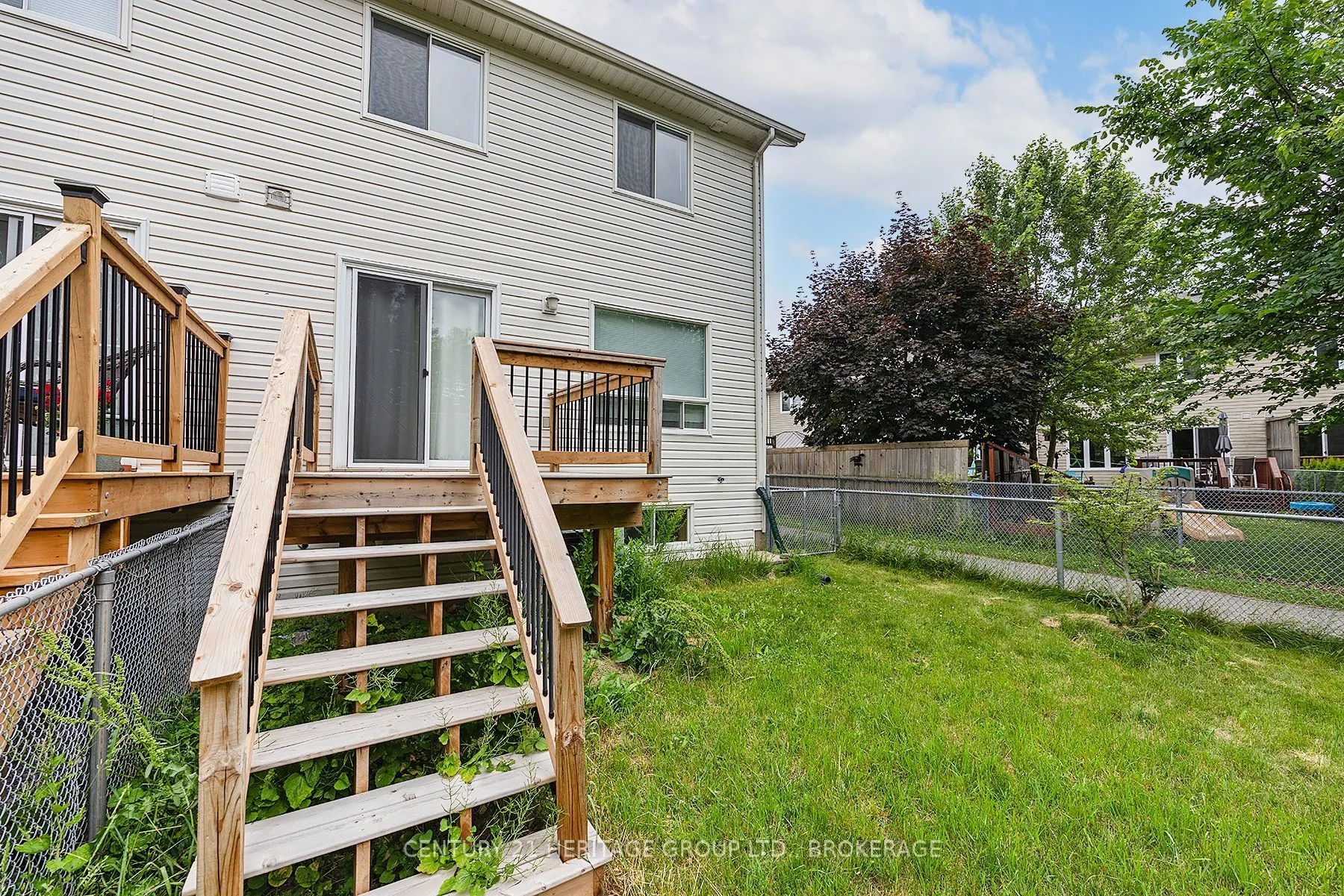 698 MacLean Court