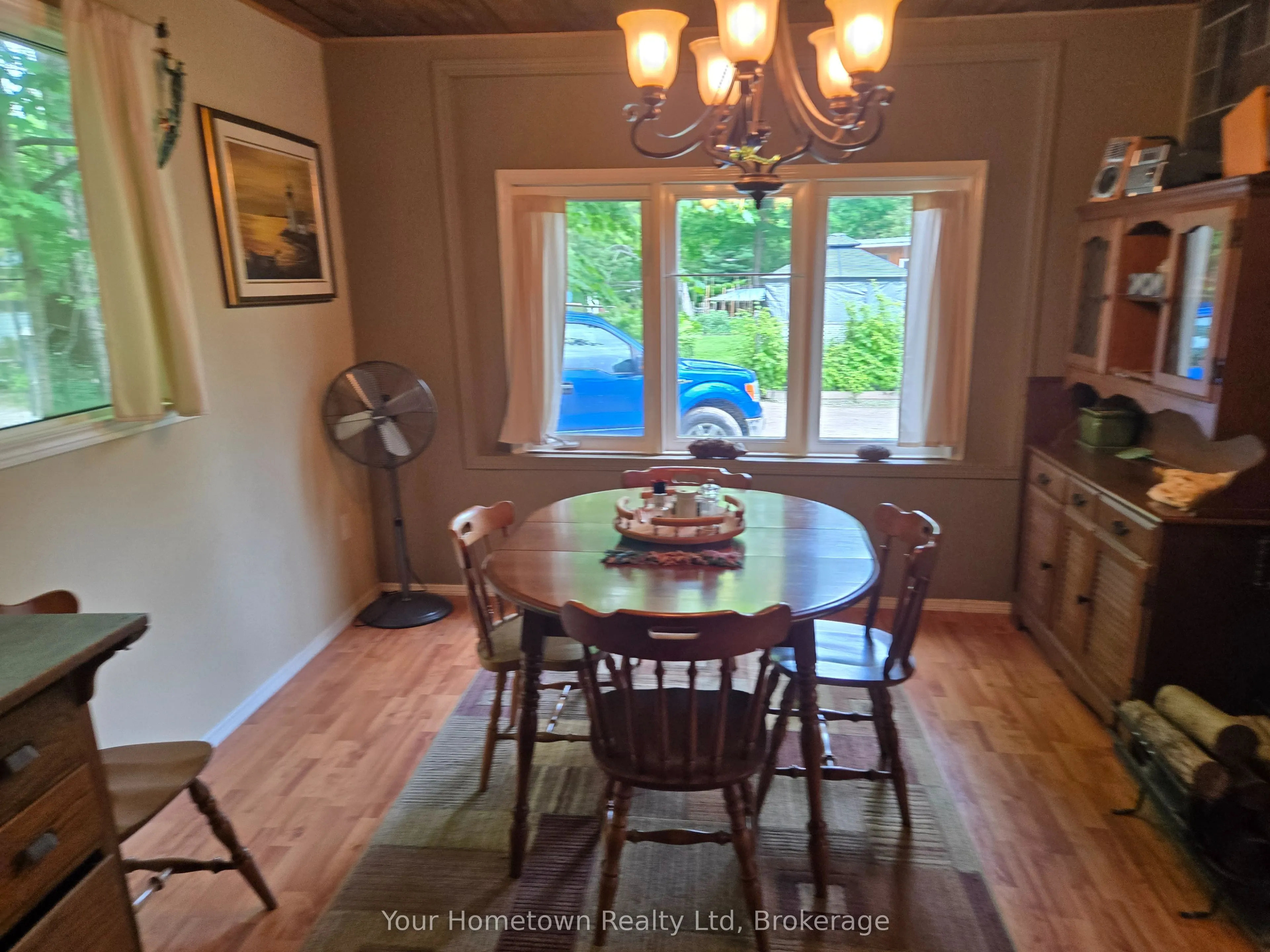 127 Cedar Crescent