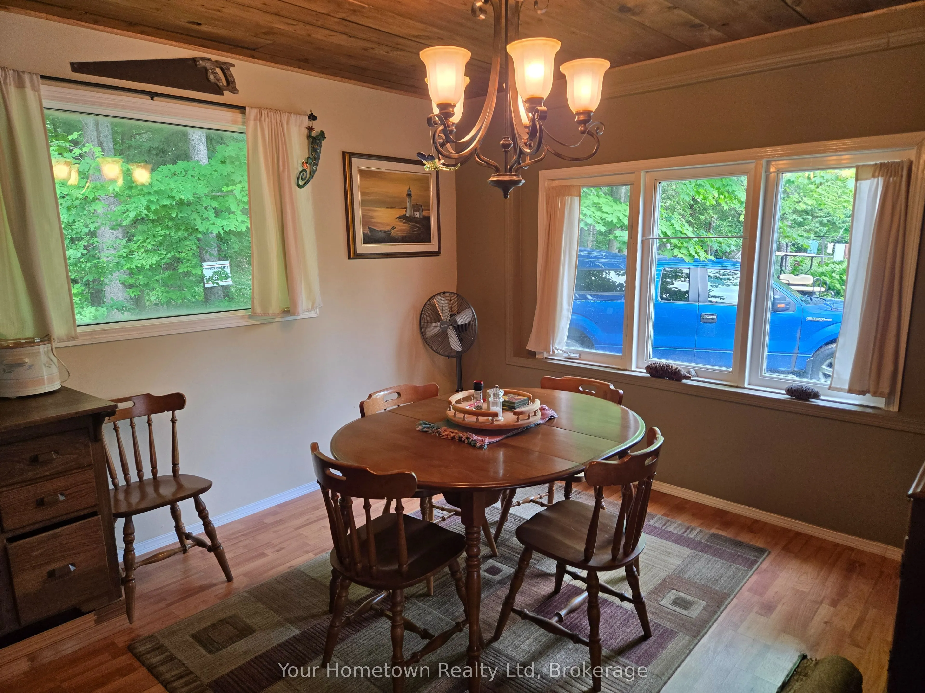 127 Cedar Crescent