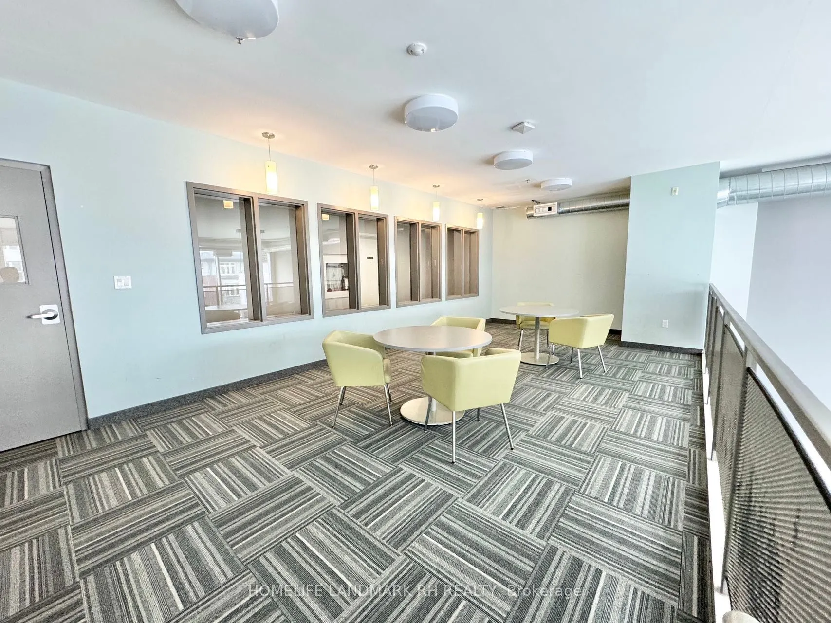 280 Lester Street #210