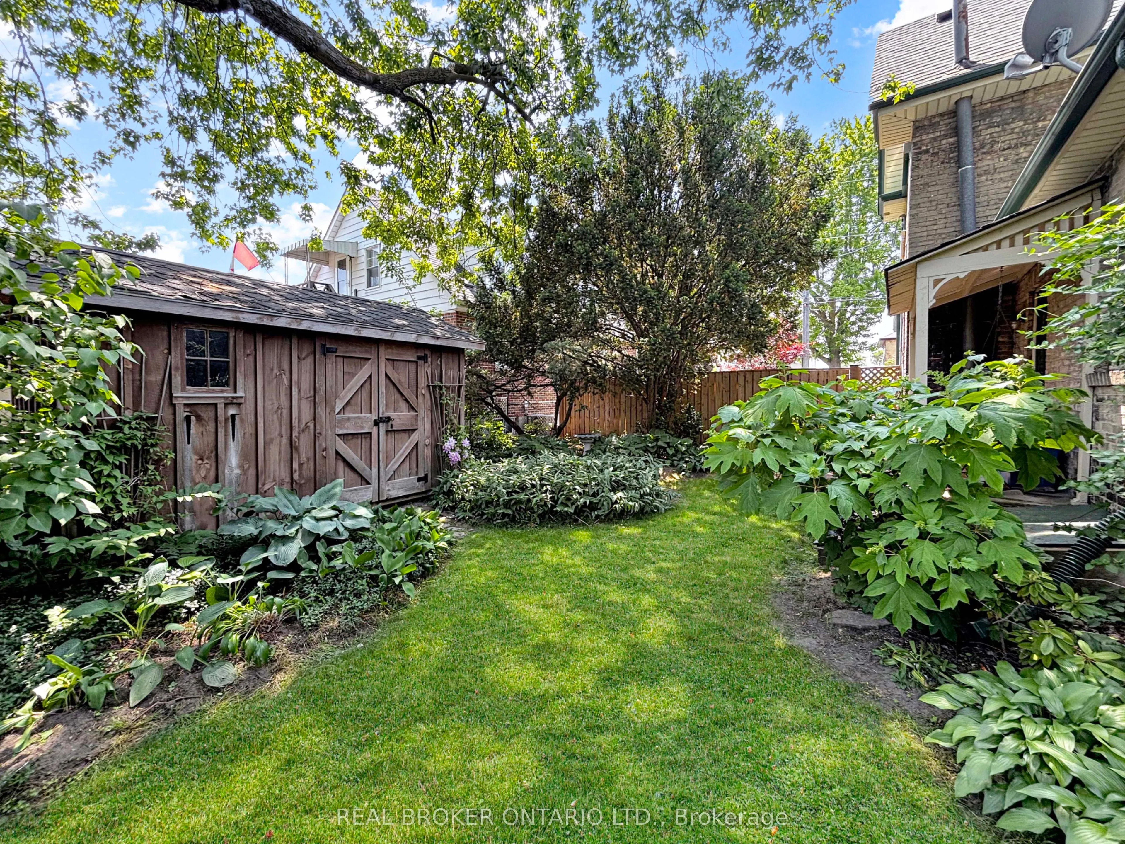 131 Terrace Hill Street