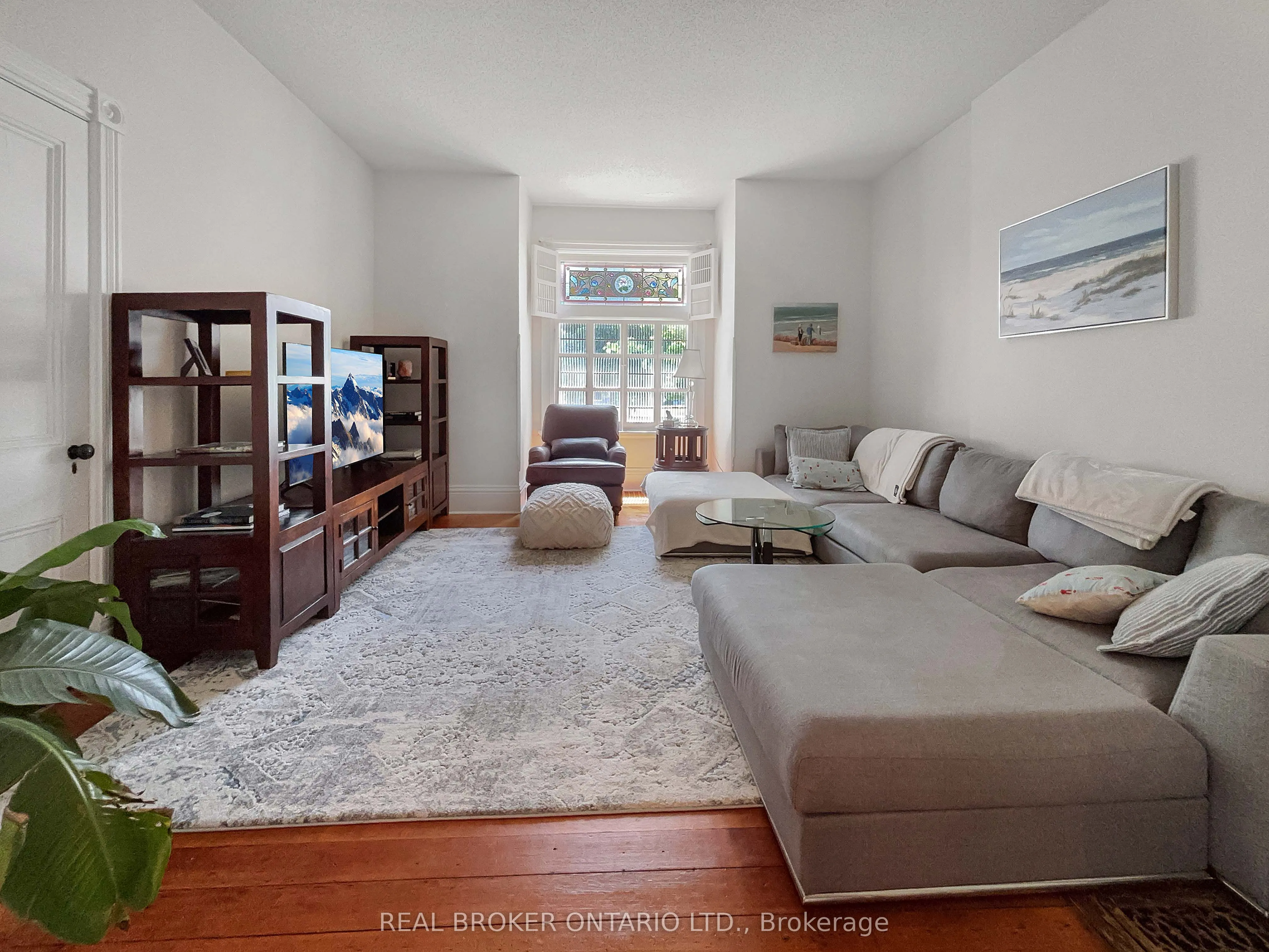131 Terrace Hill Street