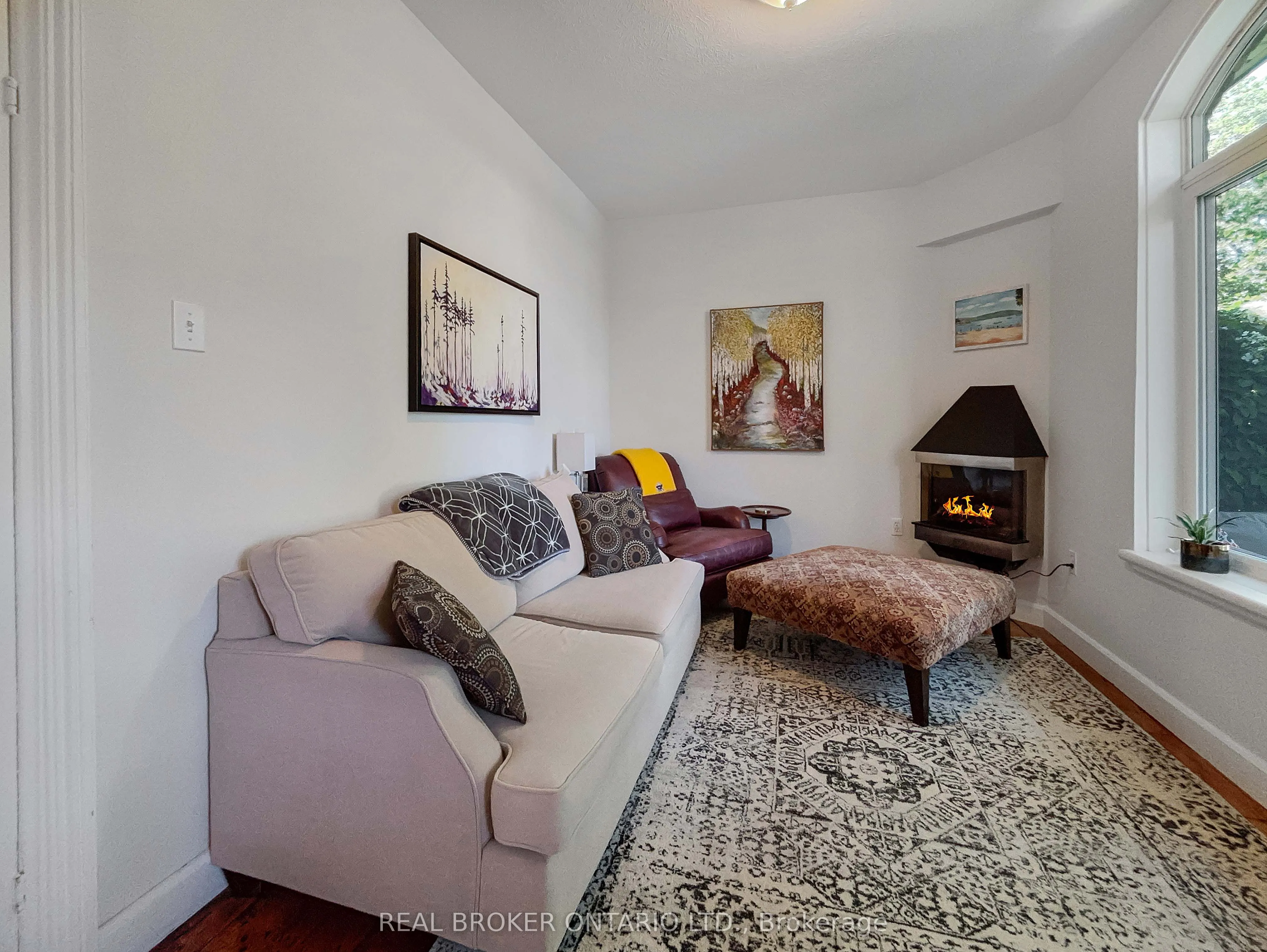 131 Terrace Hill Street