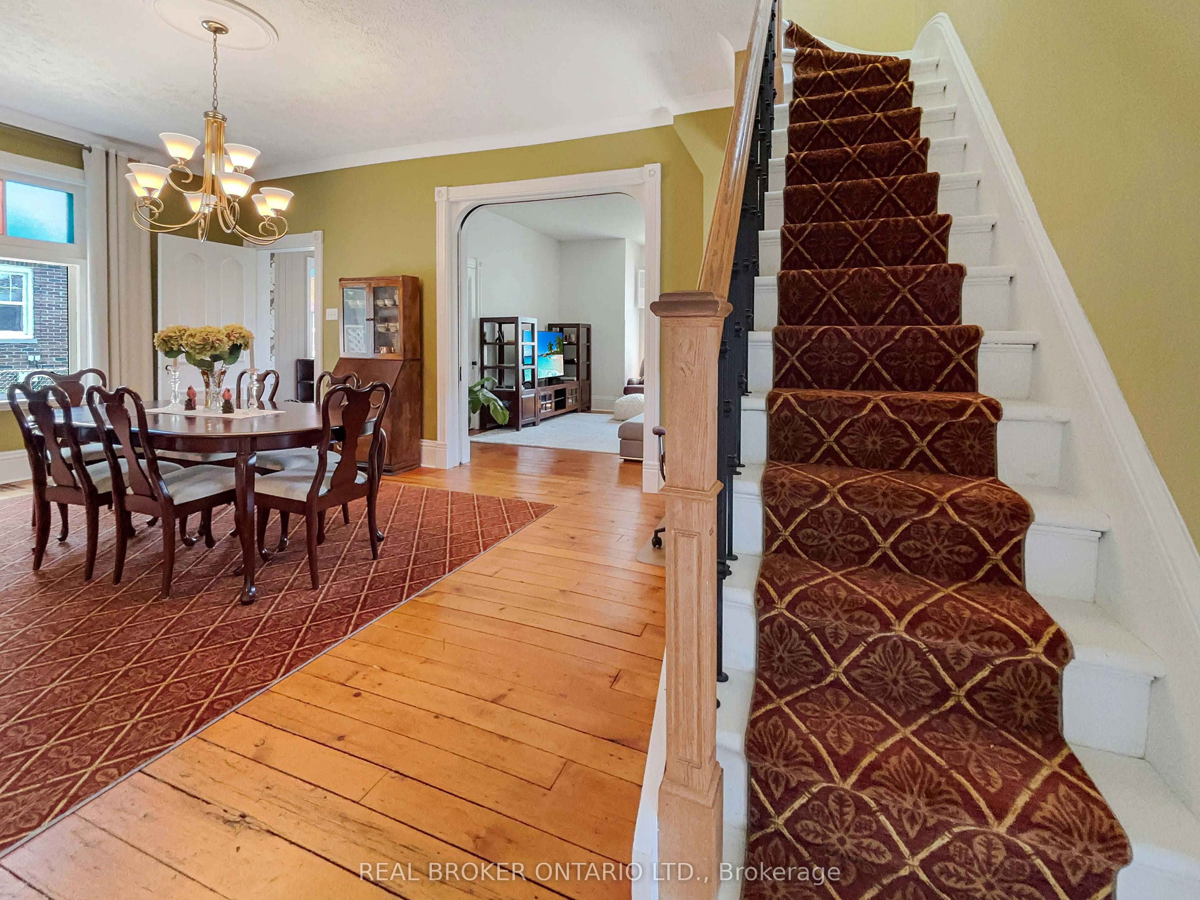 131 Terrace Hill Street