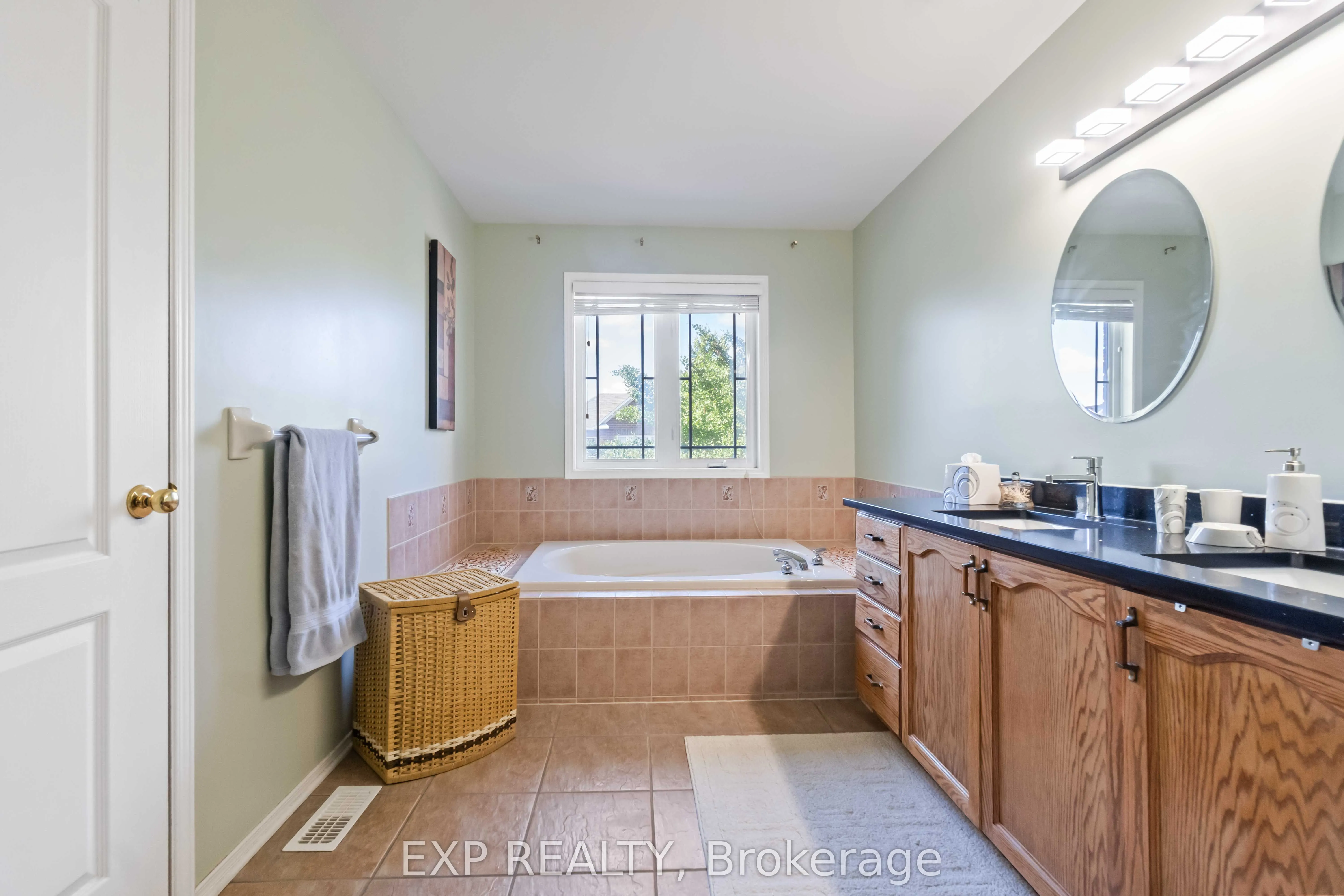 104 Yorkberry Gate