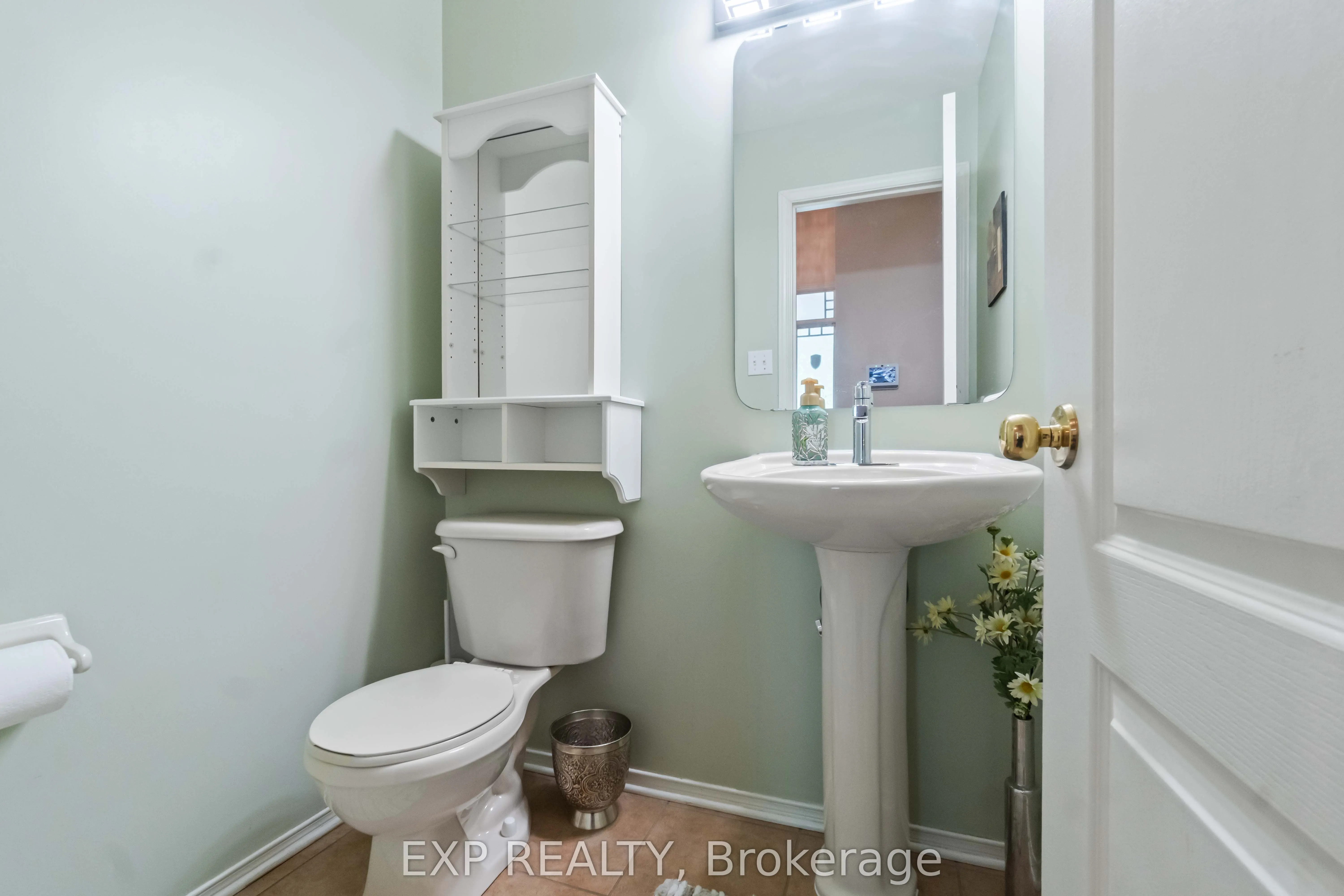 104 Yorkberry Gate