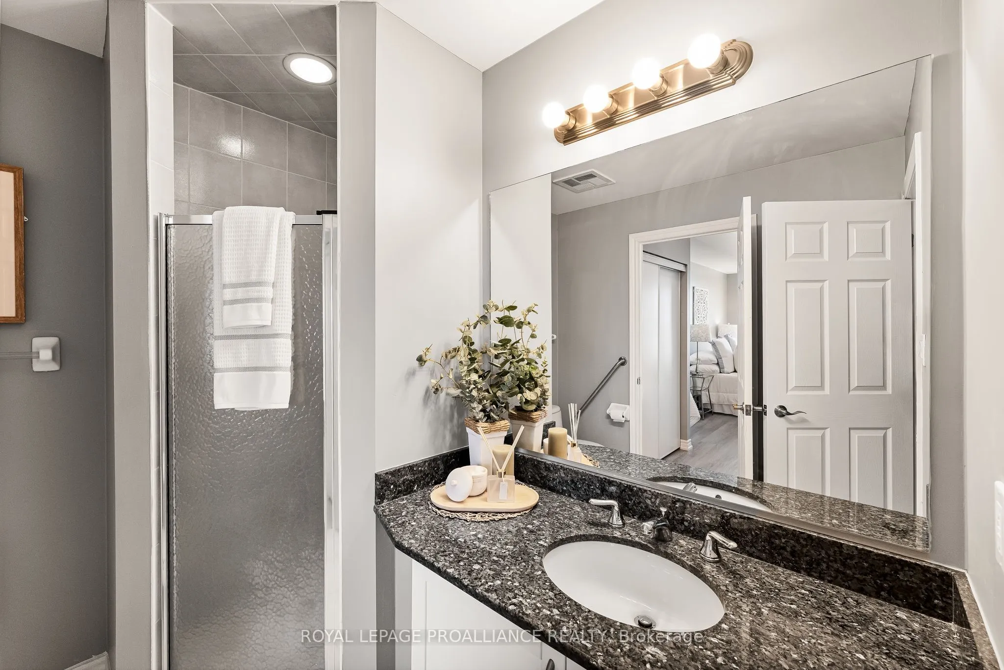 125 Third Street, #407