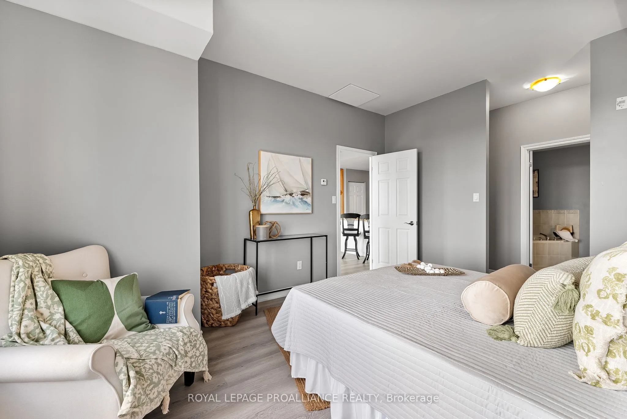 125 Third Street, #407