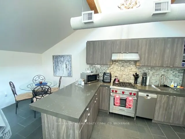 106 Queen Street, ##2