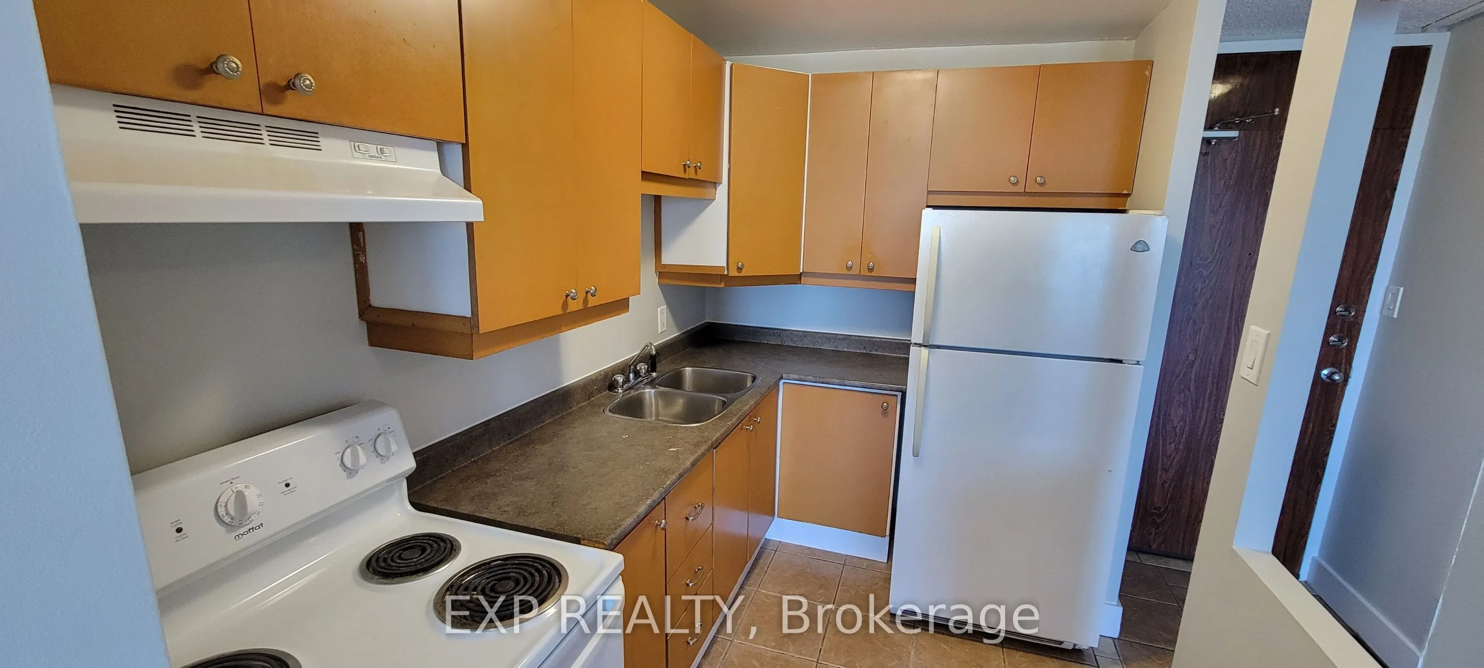 2020 Jasmine Crescent, #810