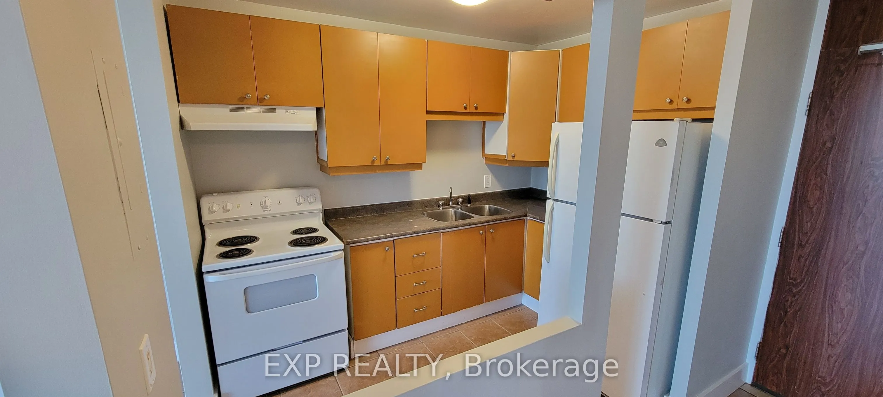 2020 Jasmine Crescent, #810