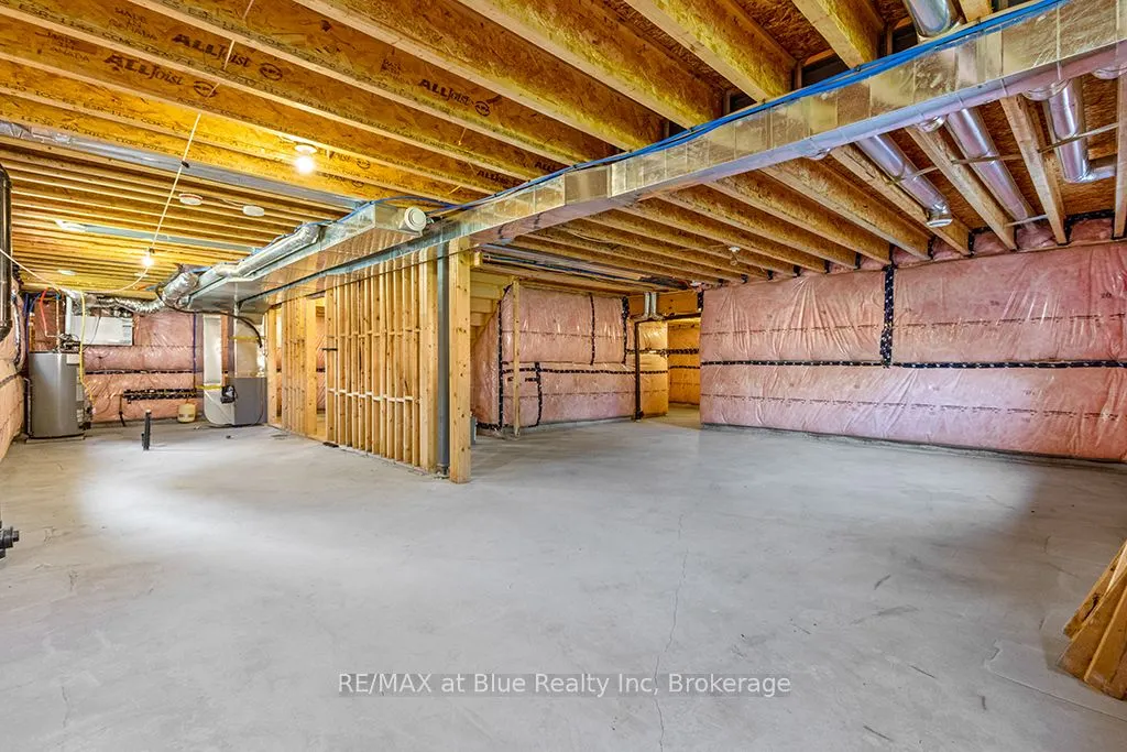 181 Yellow Birch Crescent