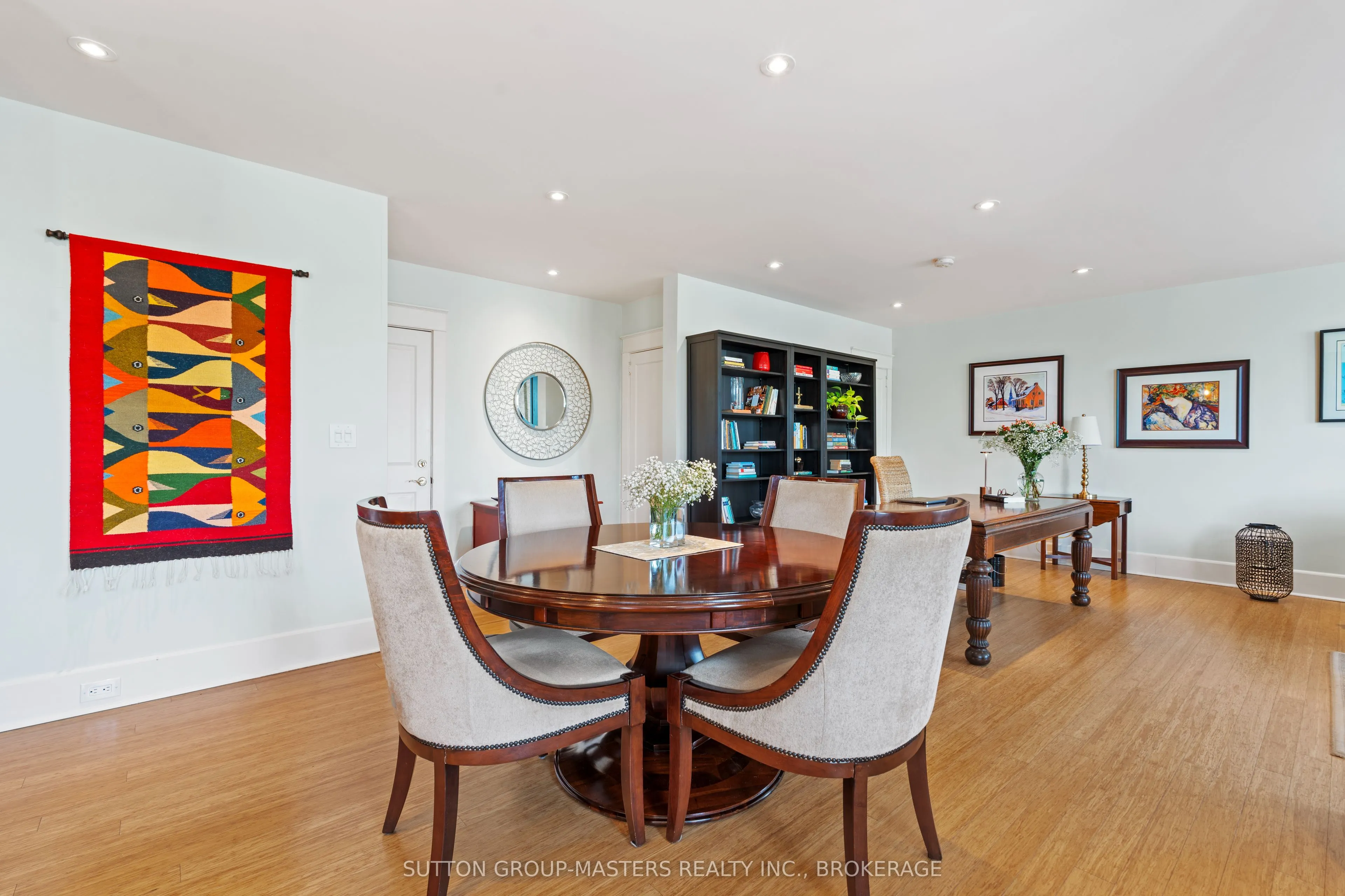 67 Sydenham Street, #404