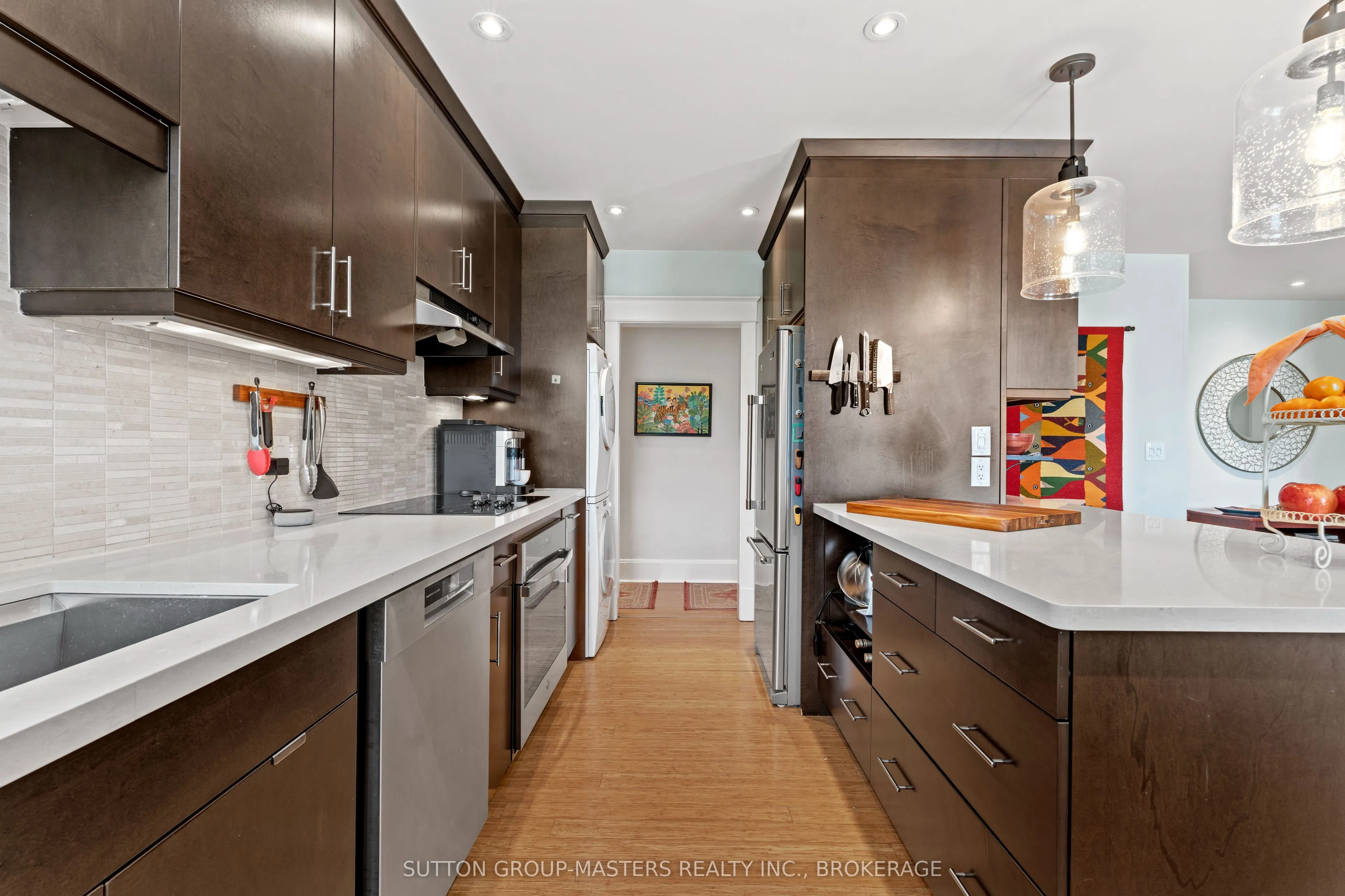 67 Sydenham Street, #404