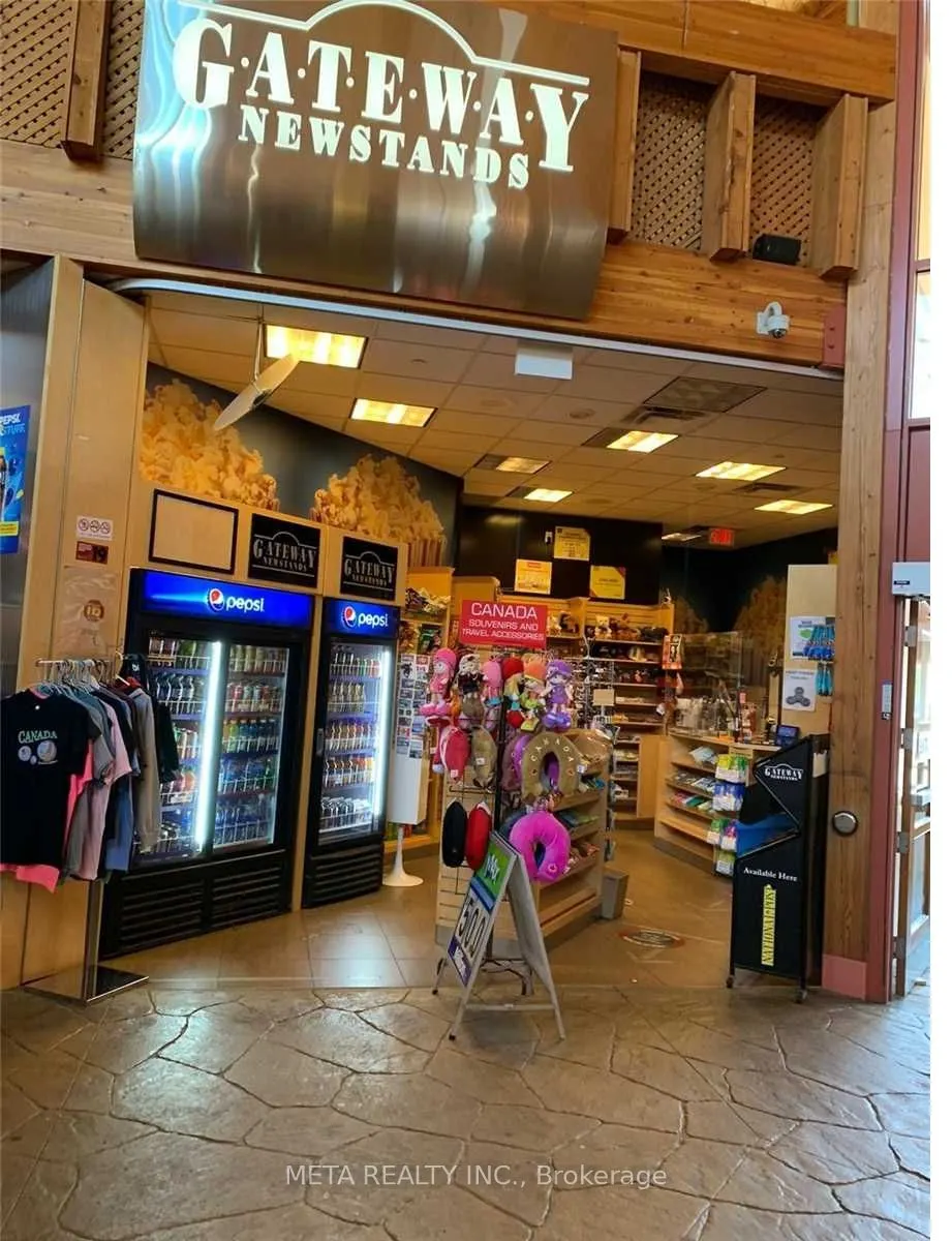 424 South Service Road