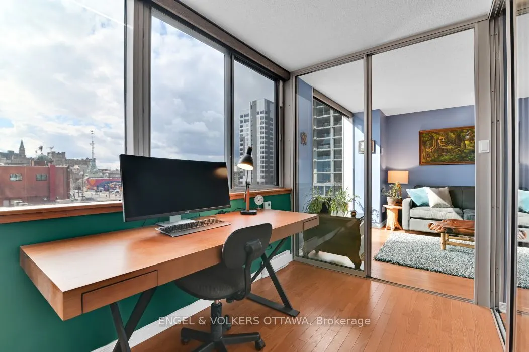 160 George Street, #402
