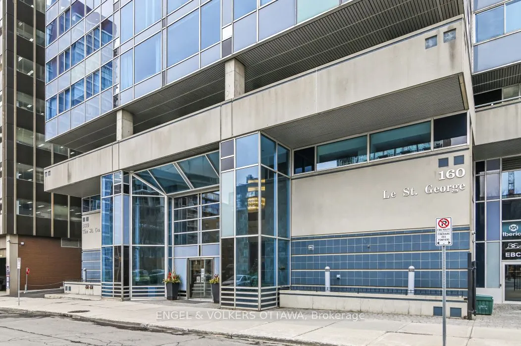 160 George Street, #402