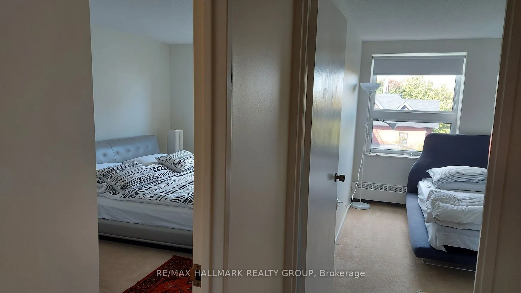 373 Laurier Avenue E, #402