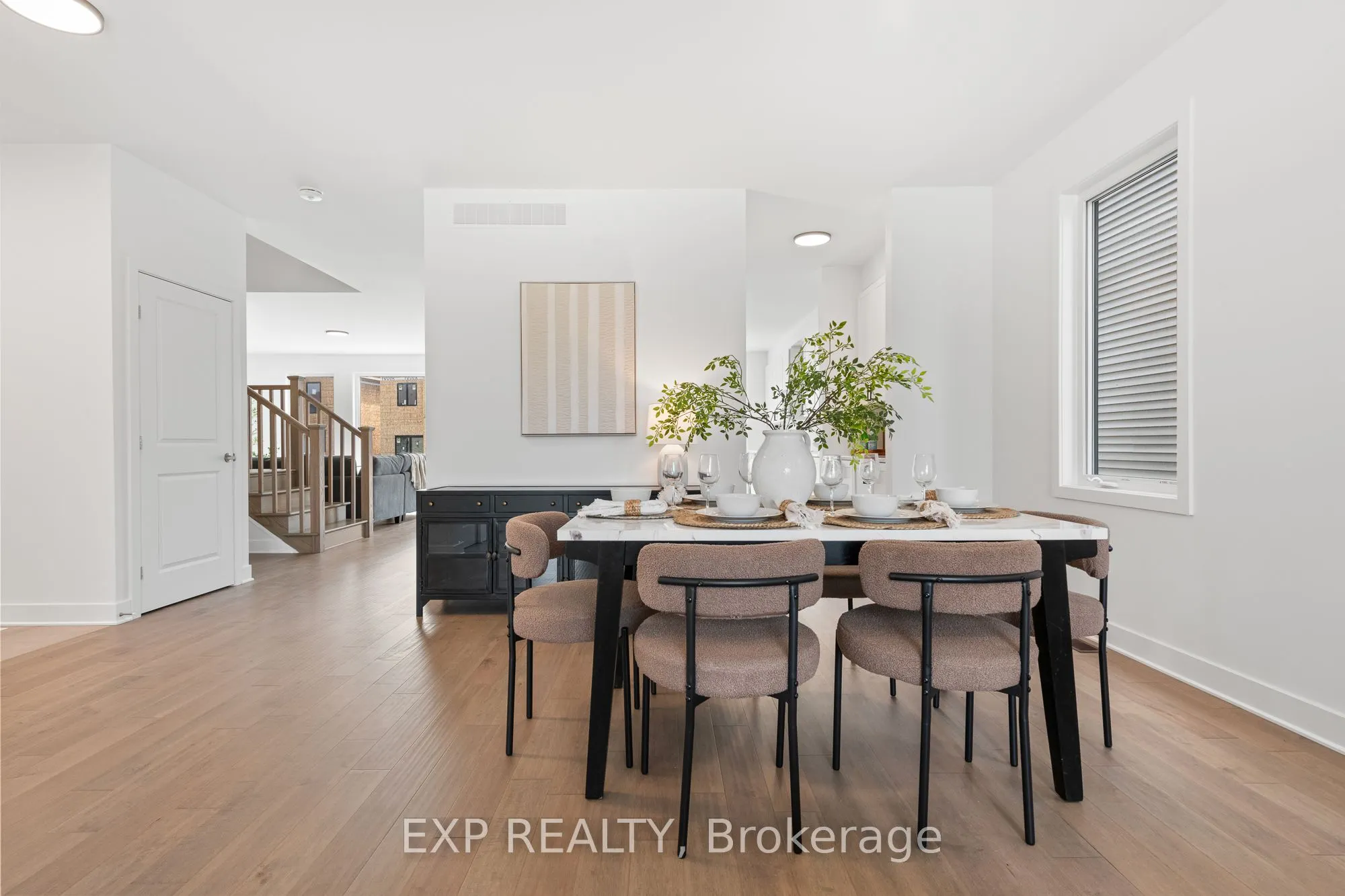 804 Ninaatik Place