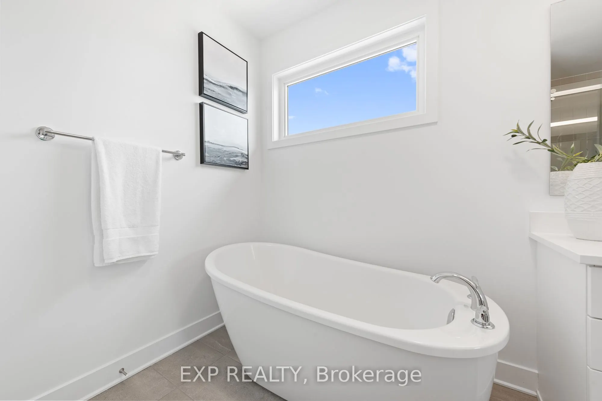 804 Ninaatik Place