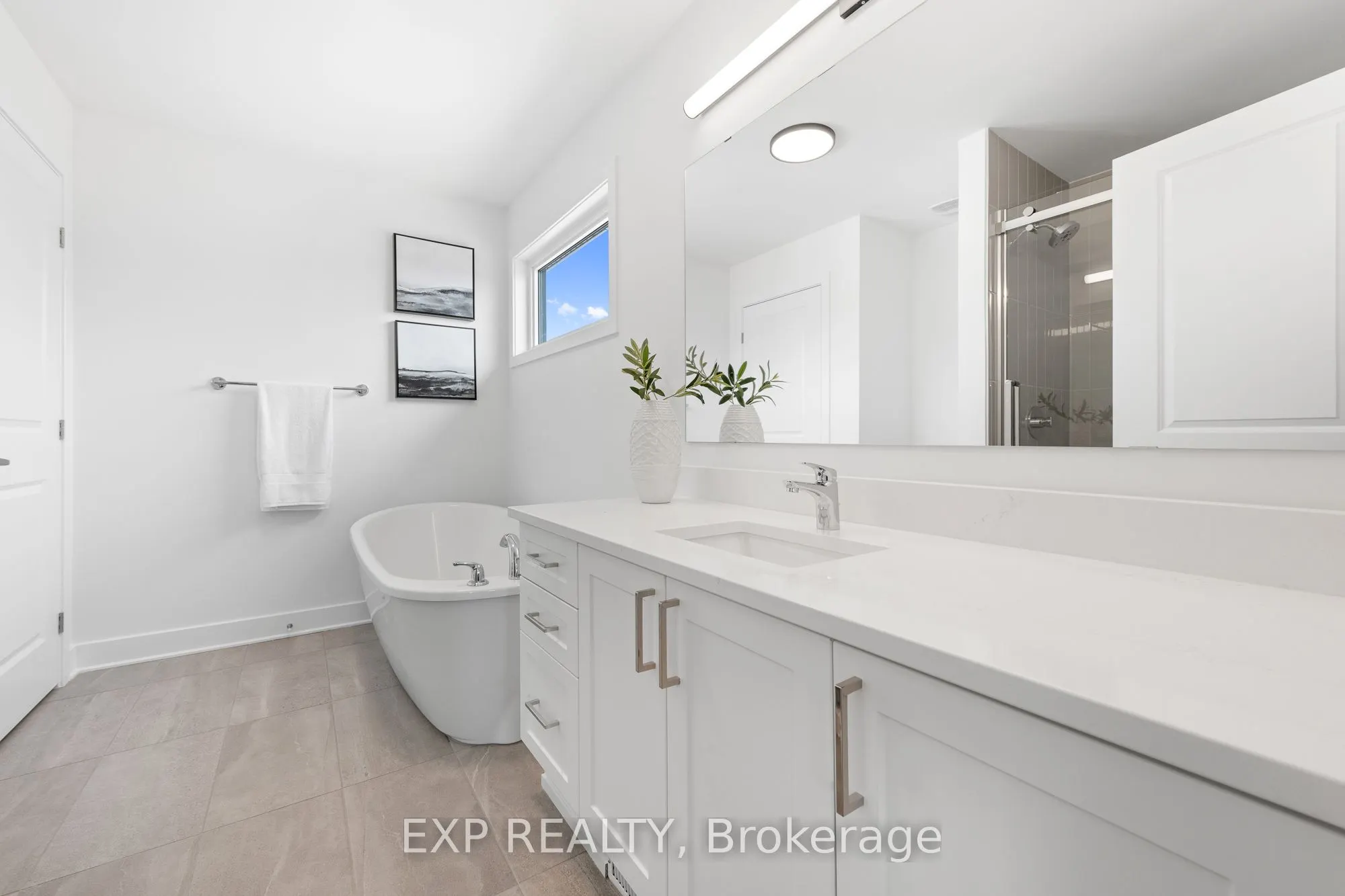 804 Ninaatik Place