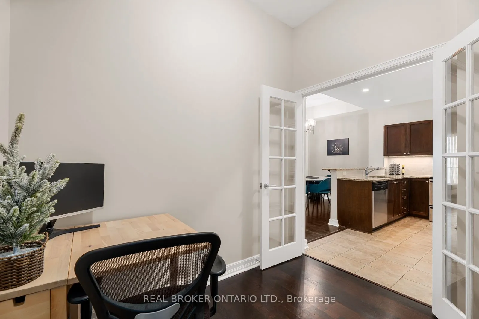 200 Besserer Street, #1207
