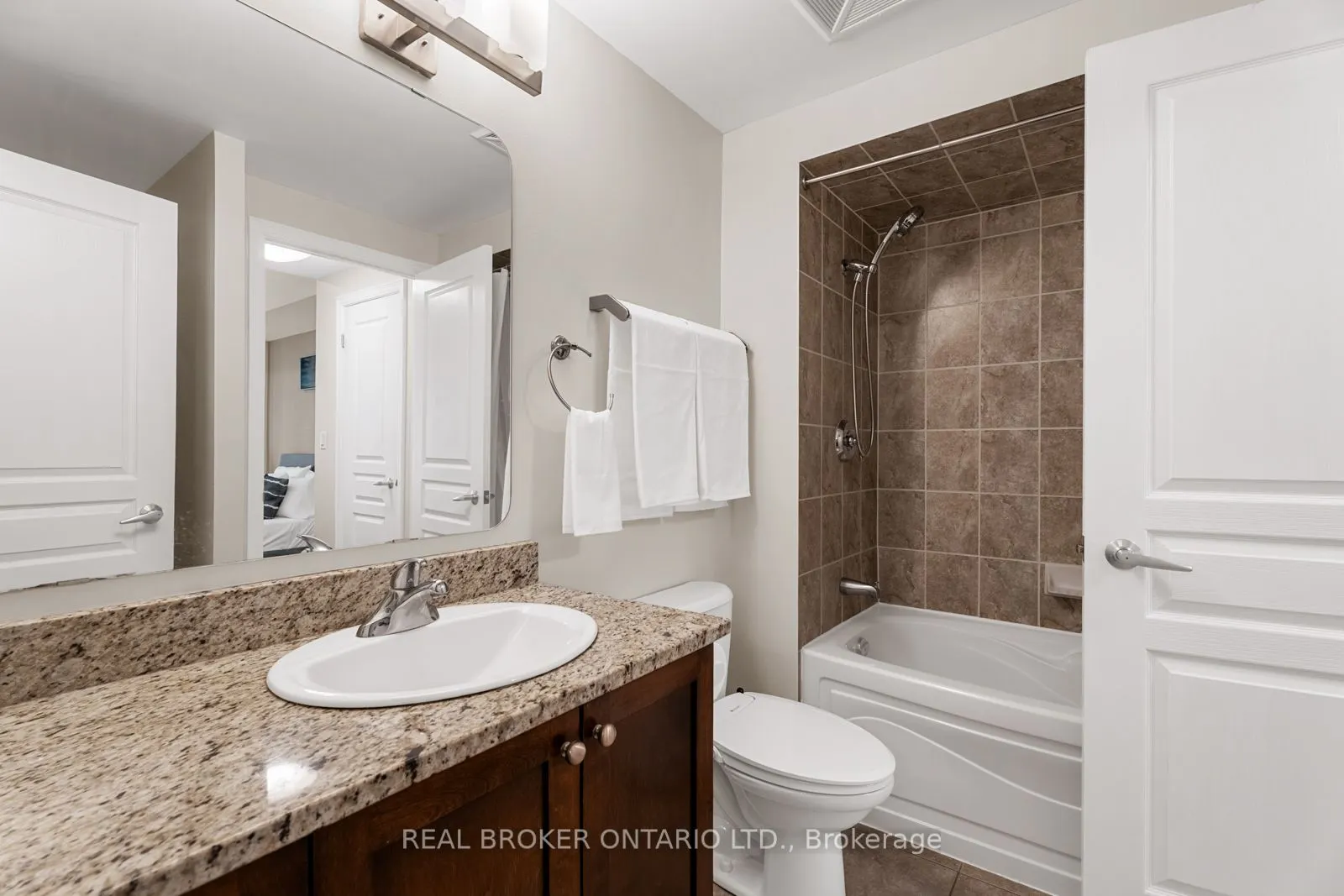 200 Besserer Street, #1207