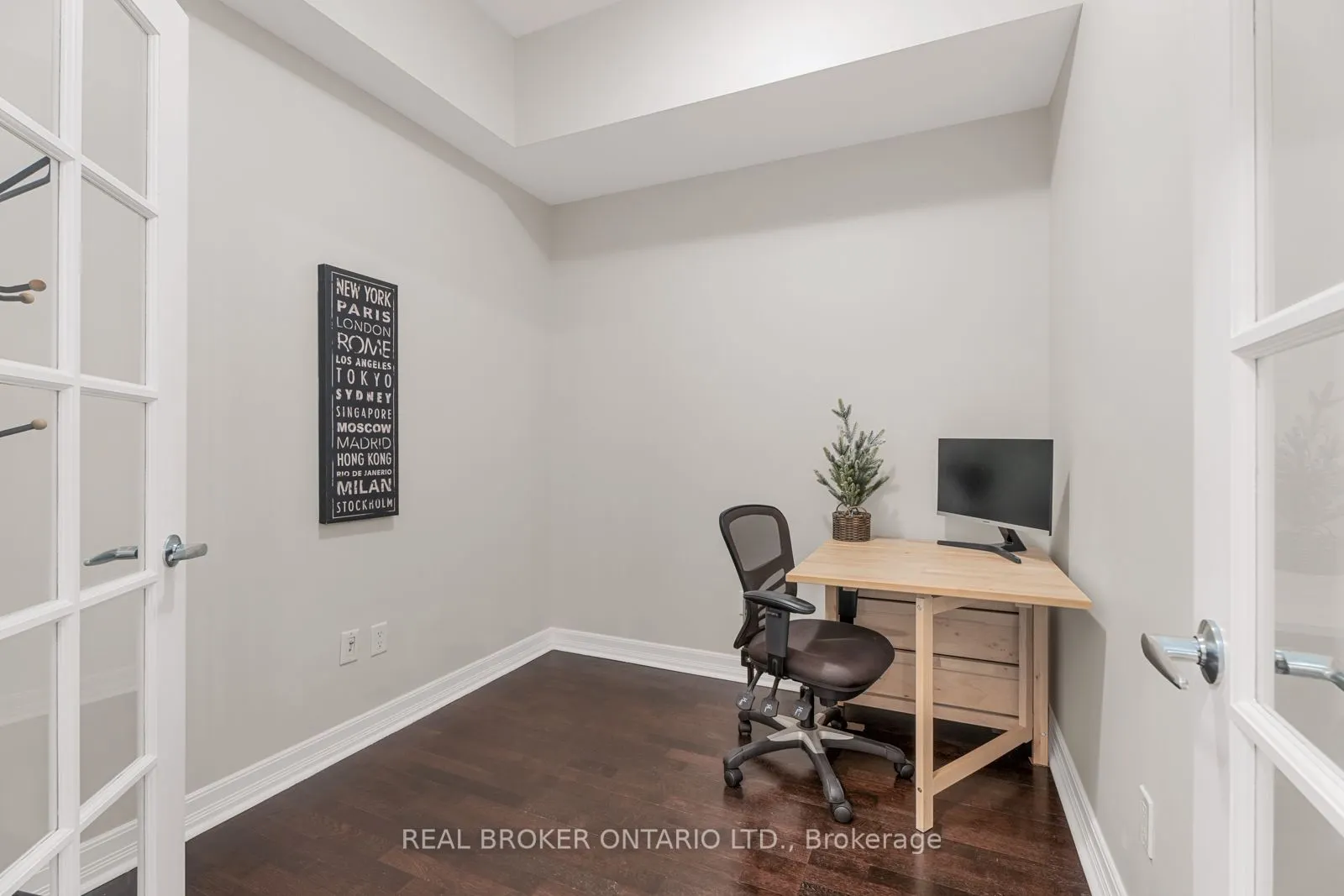 200 Besserer Street, #1207