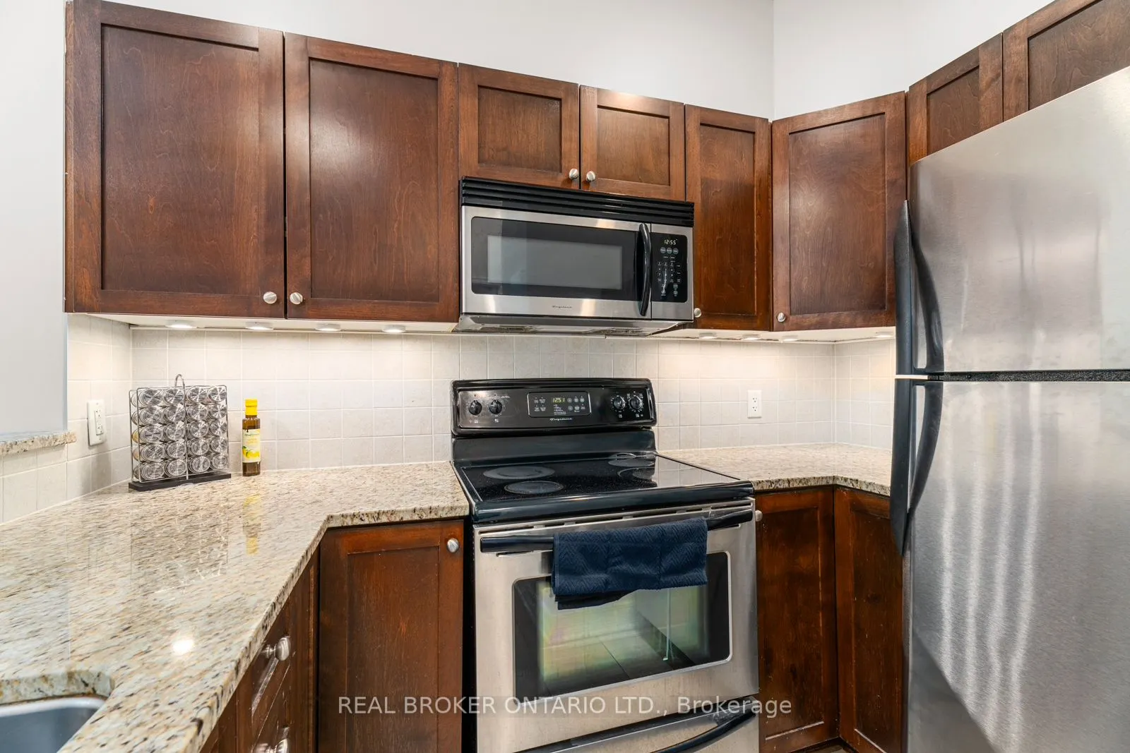 200 Besserer Street, #1207