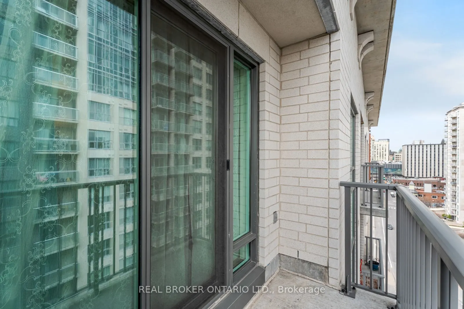 200 Besserer Street, #1207