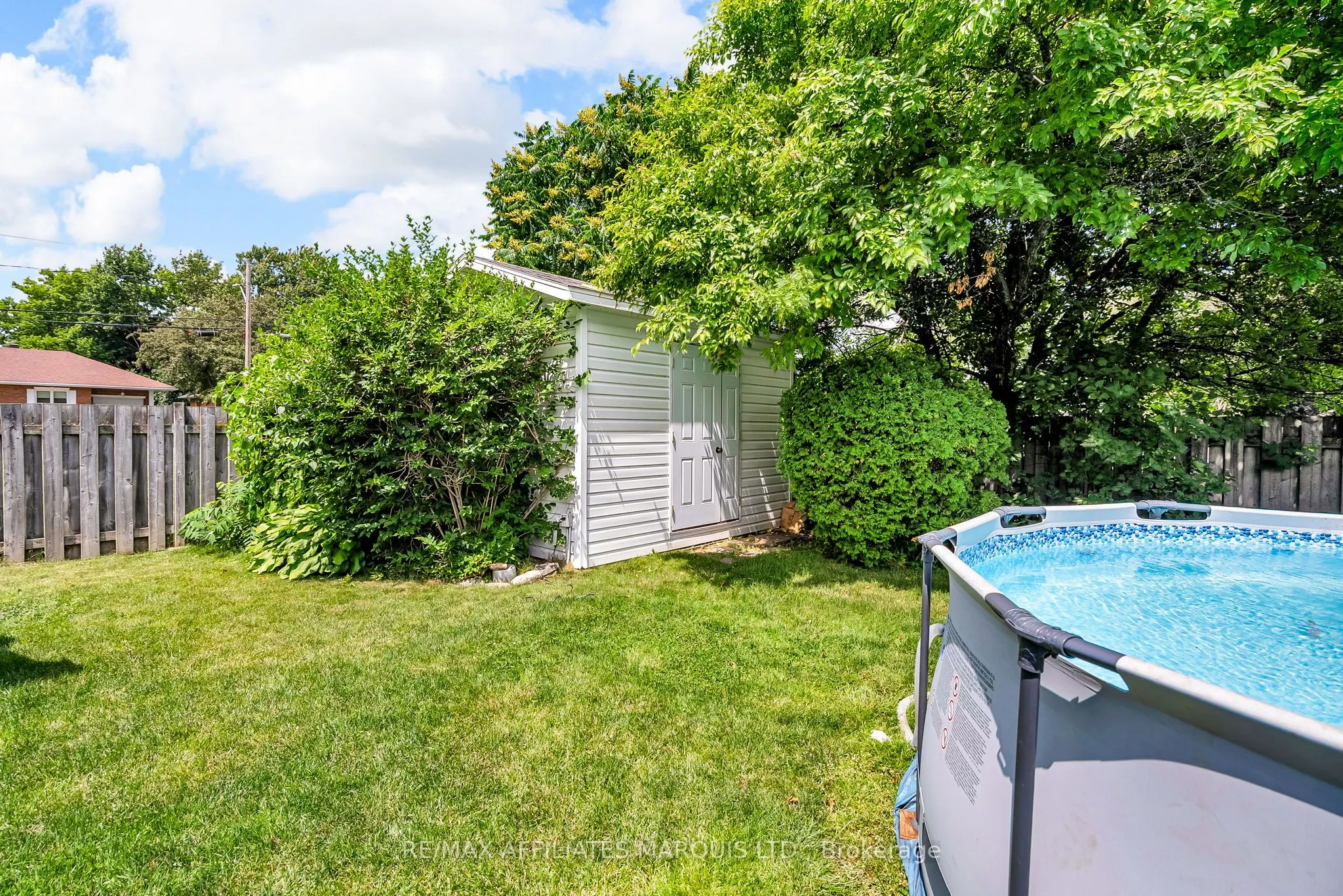 219 Pescod Avenue