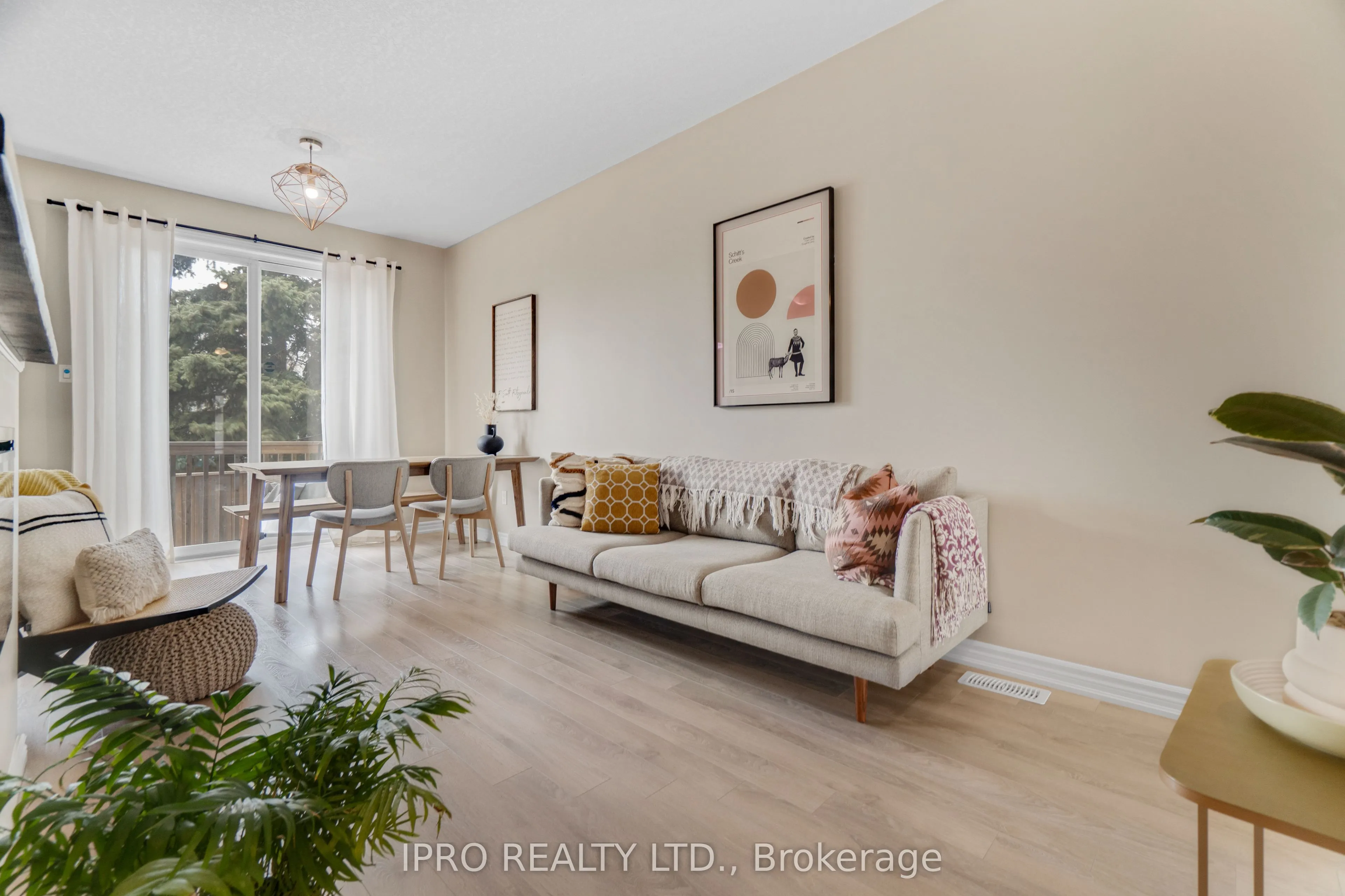 219 Dundas Street E, #46