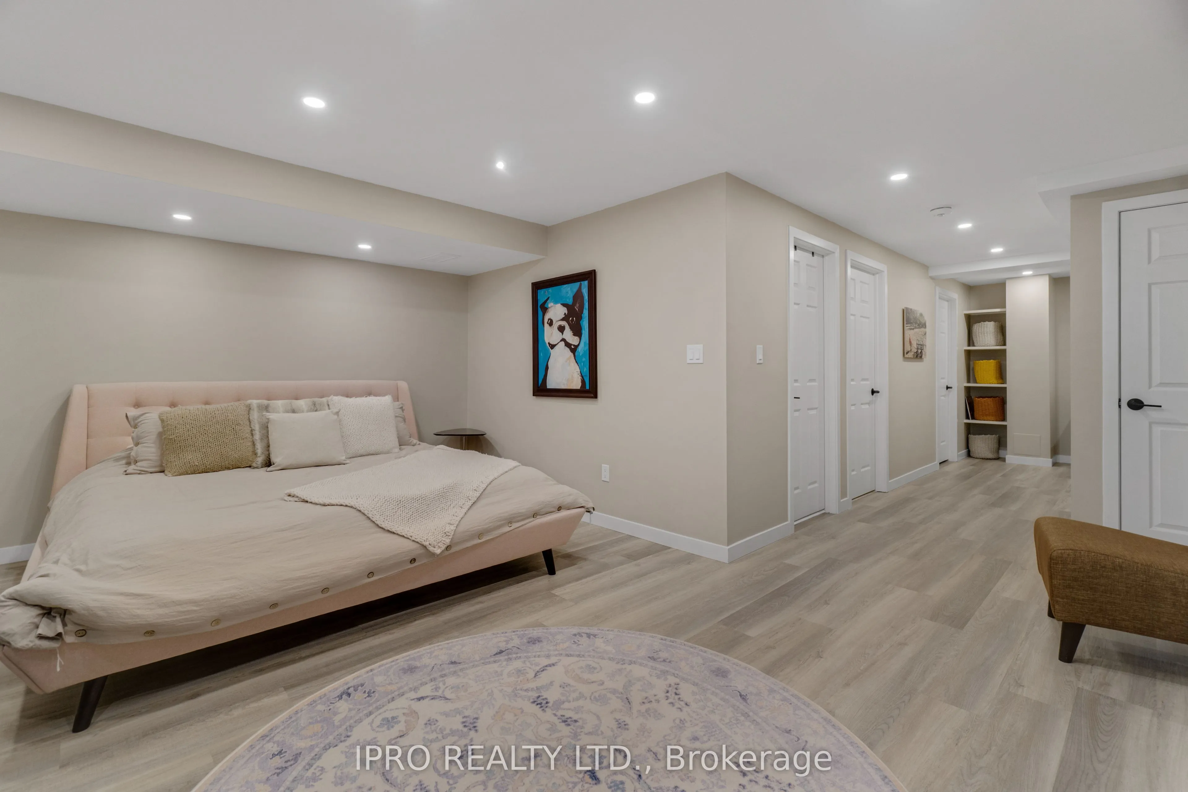 219 Dundas Street E, #46