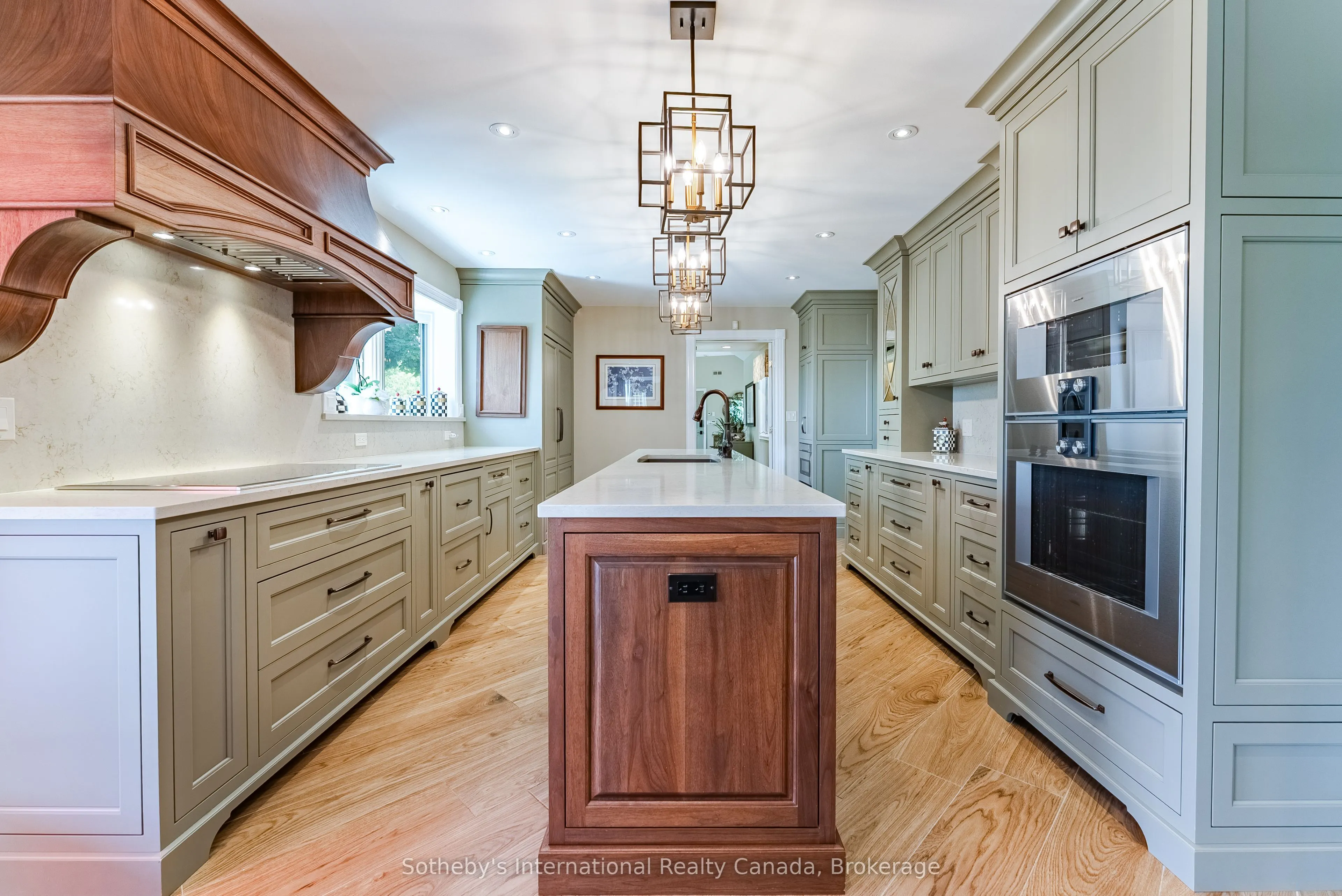 9255 Sideroad 27