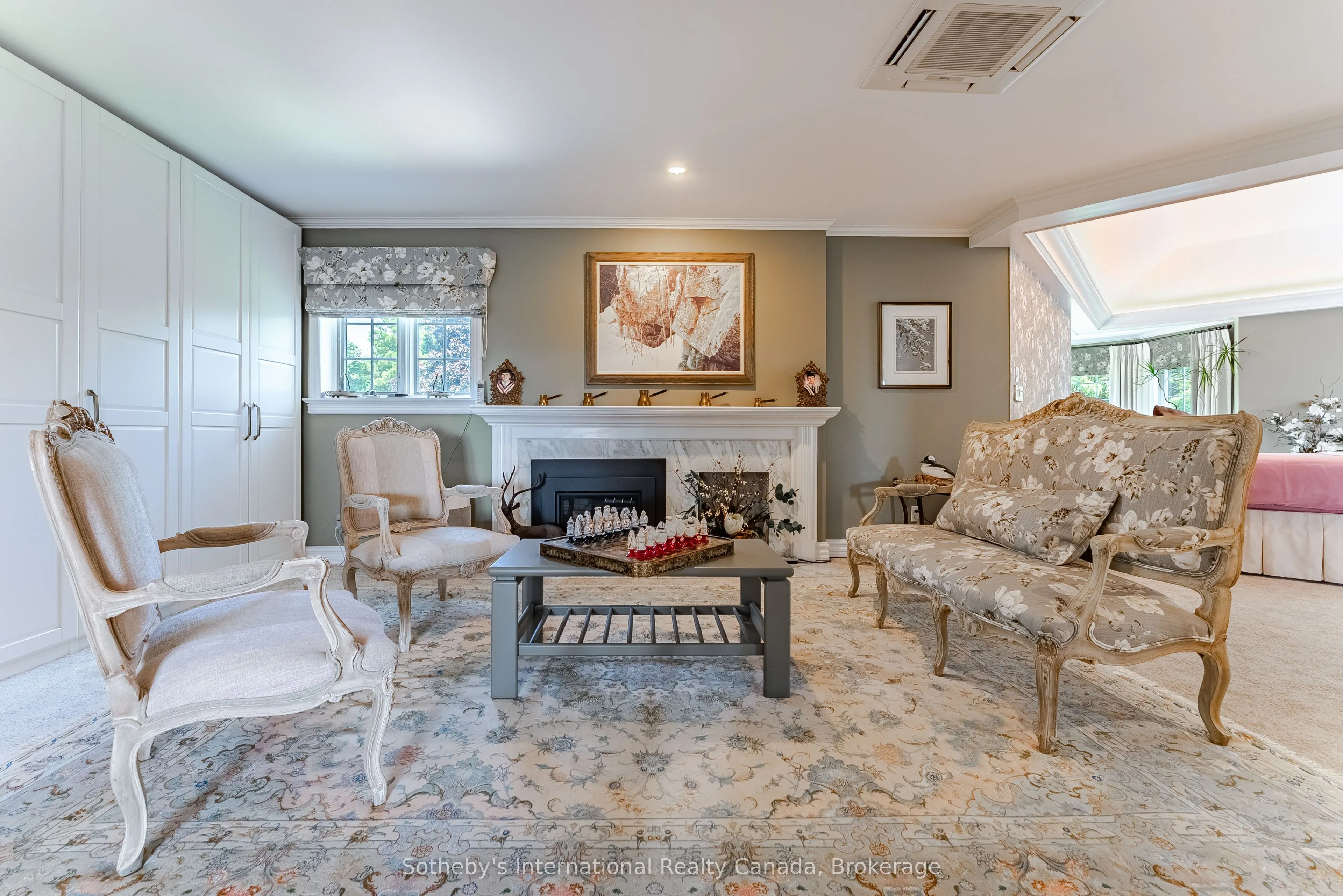 9255 Sideroad 27