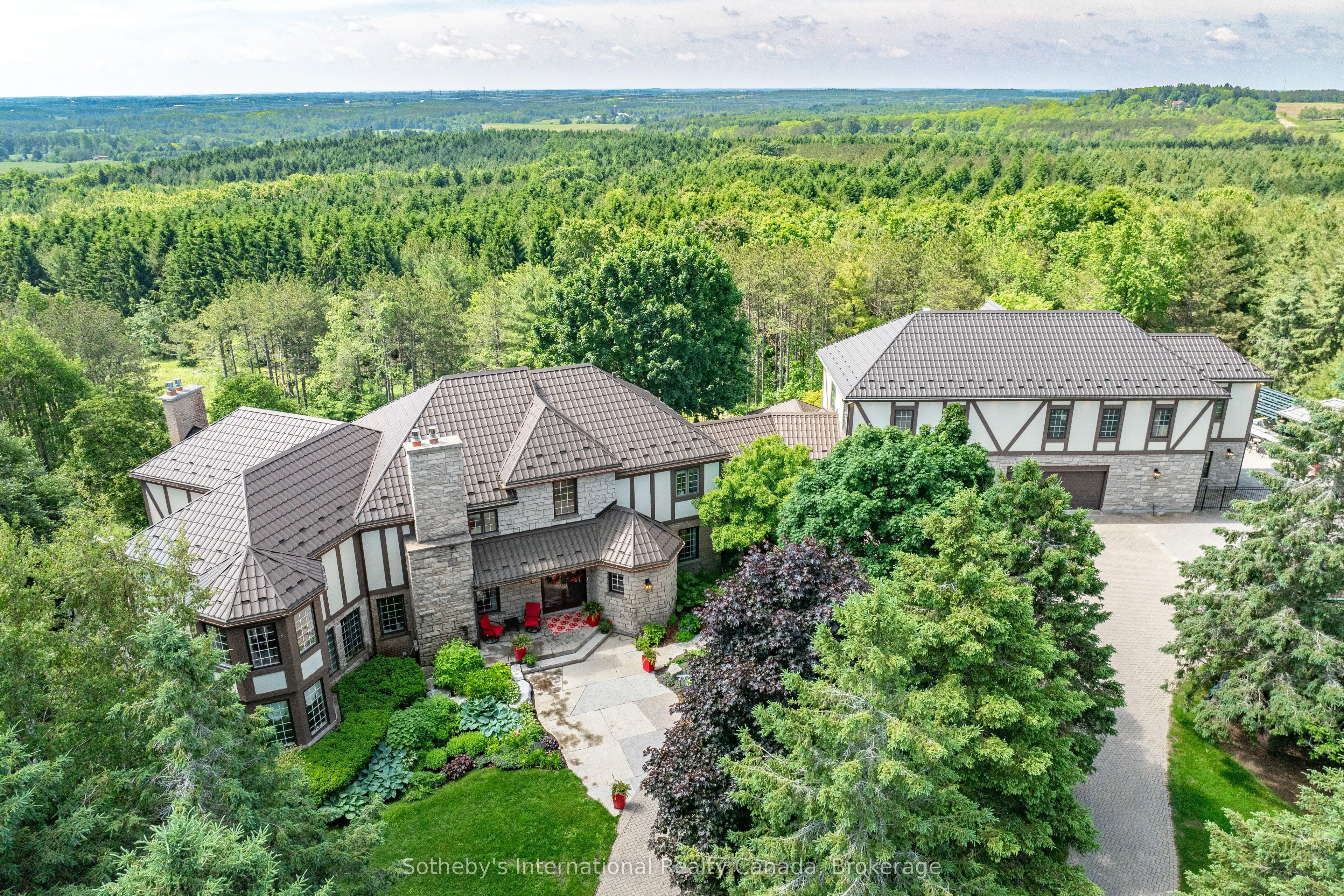 9255 Sideroad 27